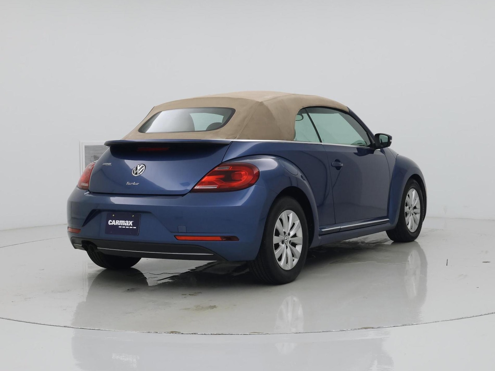 2019 Volkswagen Beetle S - Photo 9