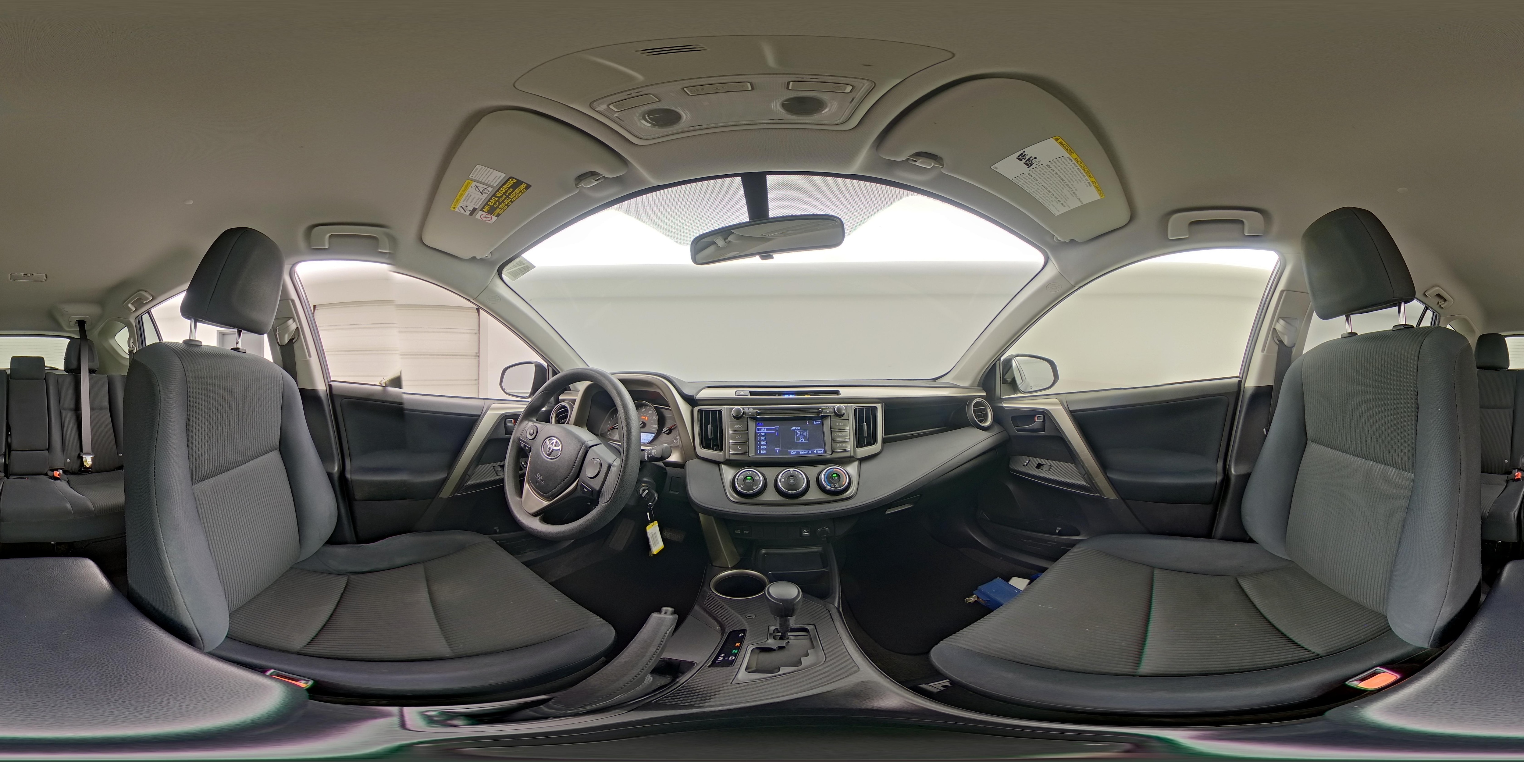 2014 Toyota RAV4 LE - Photo 25