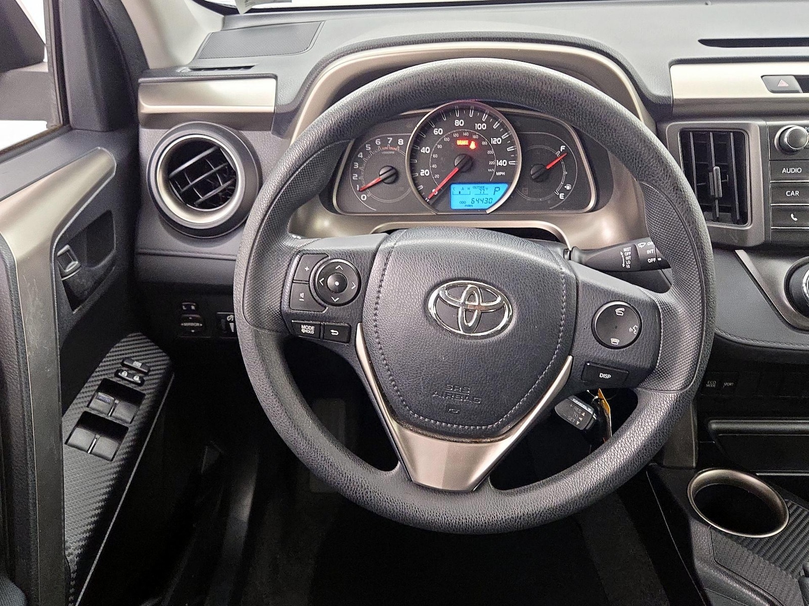 2014 Toyota RAV4 LE - Photo 11