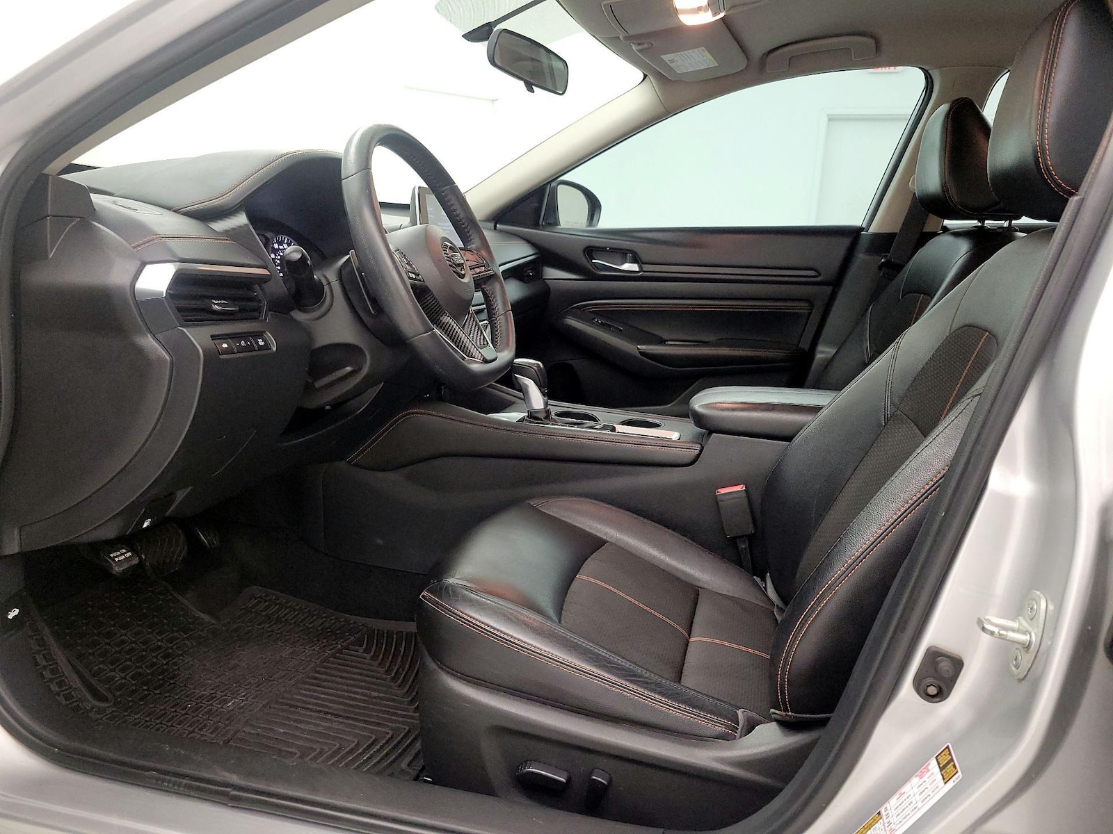 Power Seat(s) & Side Airbags