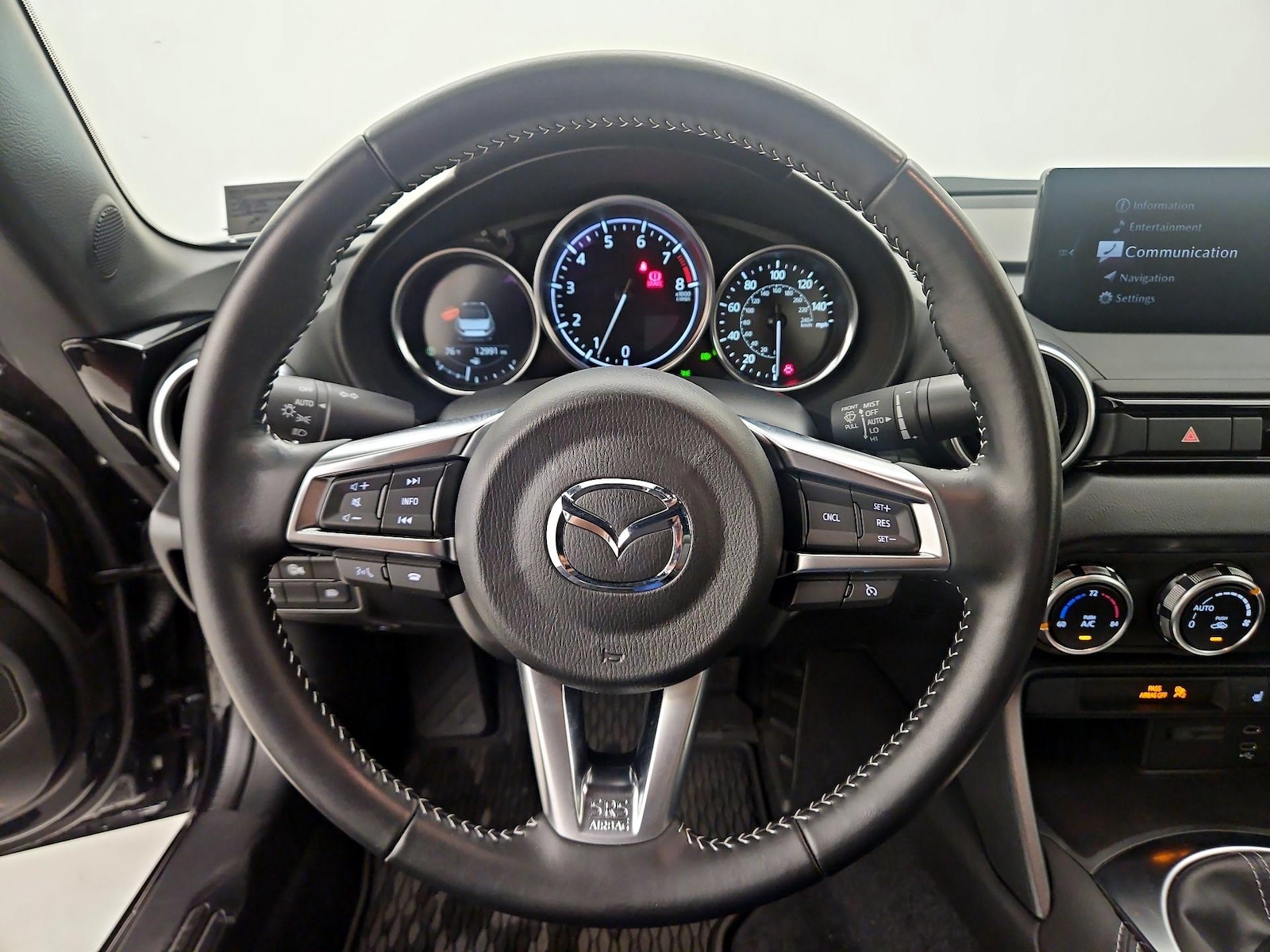 2024 Mazda MX-5 Miata Grand Touring - Photo 11