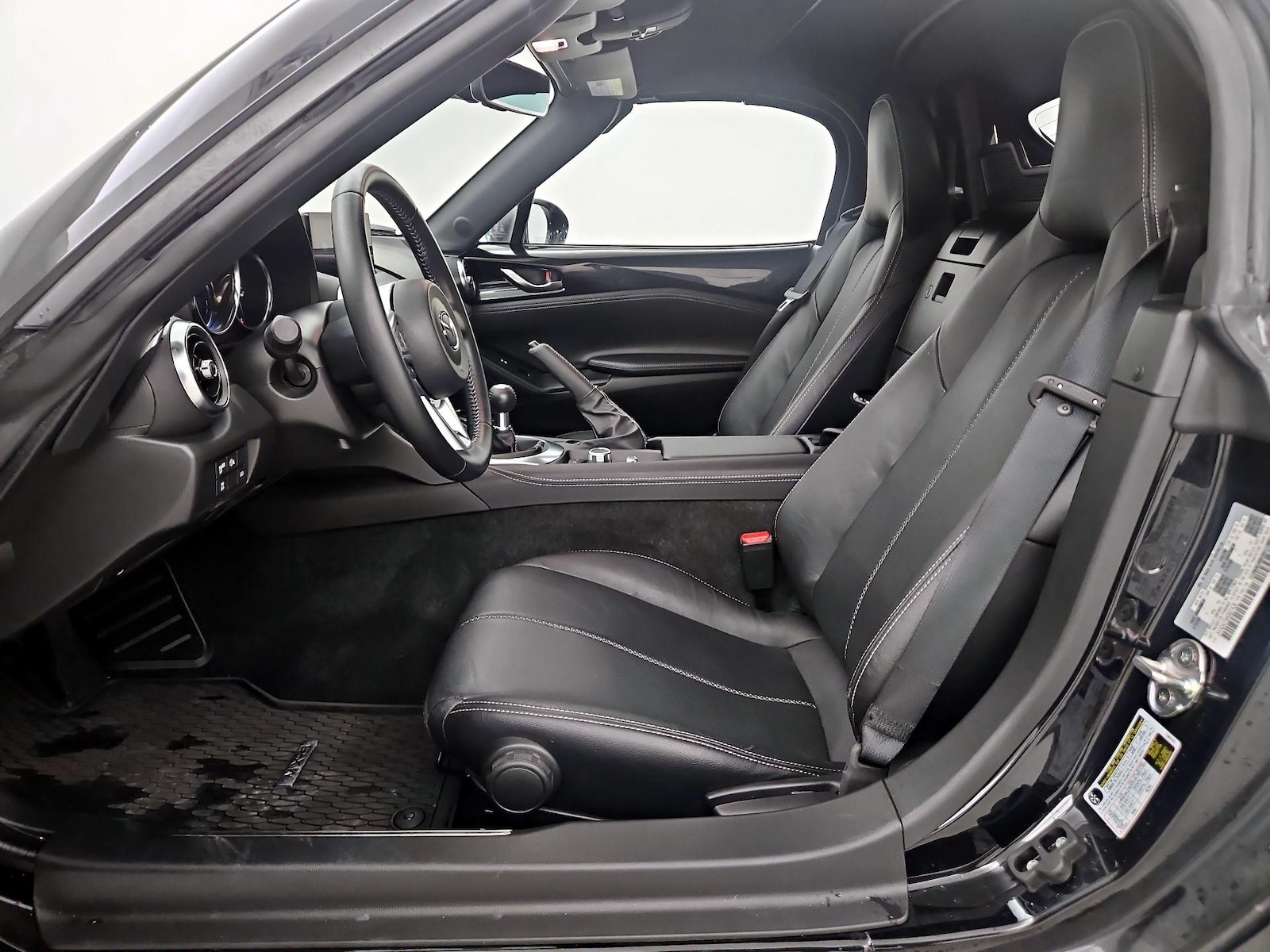 2024 Mazda MX-5 Miata Grand Touring - Photo 12