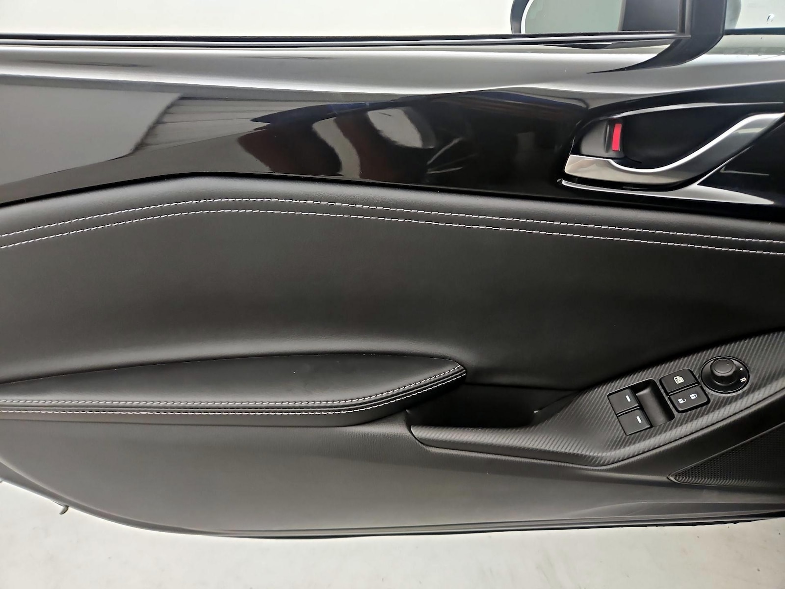 2024 Mazda MX-5 Miata Grand Touring - Photo 13