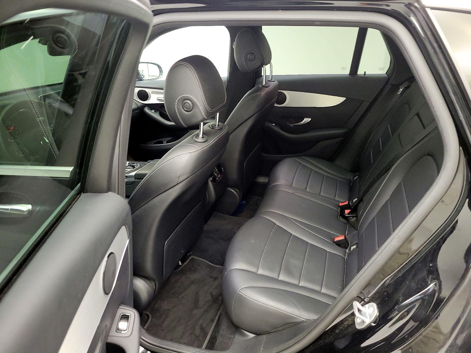 2019 Mercedes-Benz GLC GLC300 - Photo 21