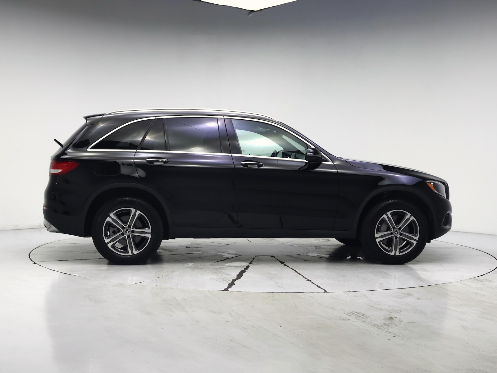 2019 Mercedes-Benz GLC GLC300 - Photo 8