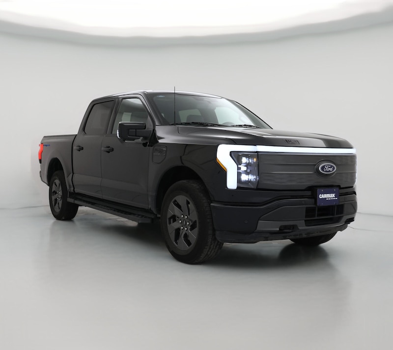 2023 Ford F150 Lightning Lariat