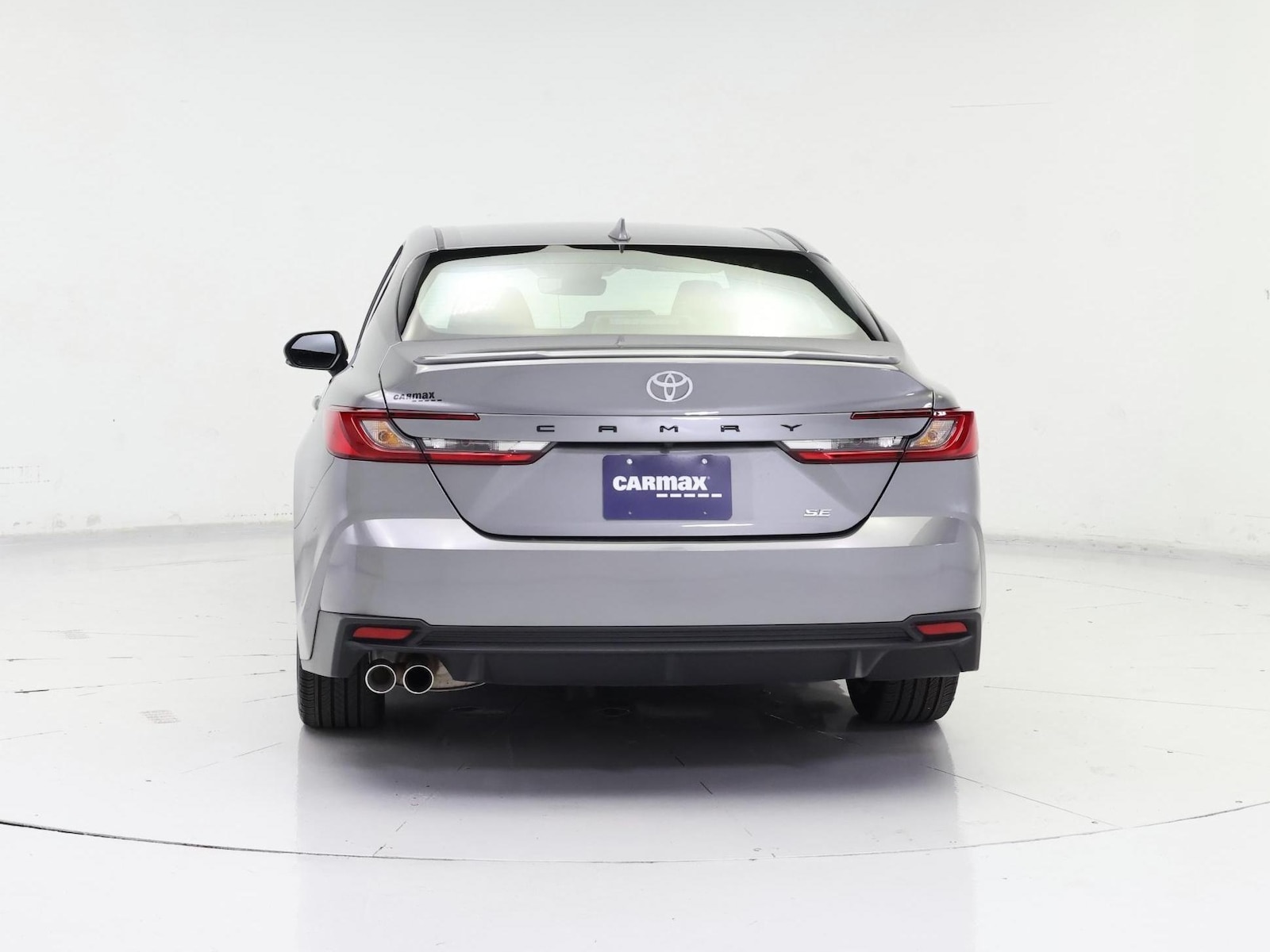 2026 Toyota Camry SE - Photo 7