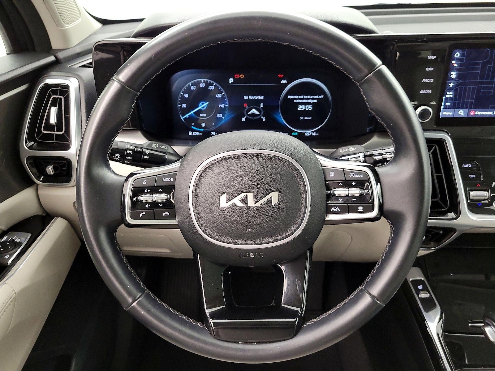 2023 Kia Sorento SX - Photo 11