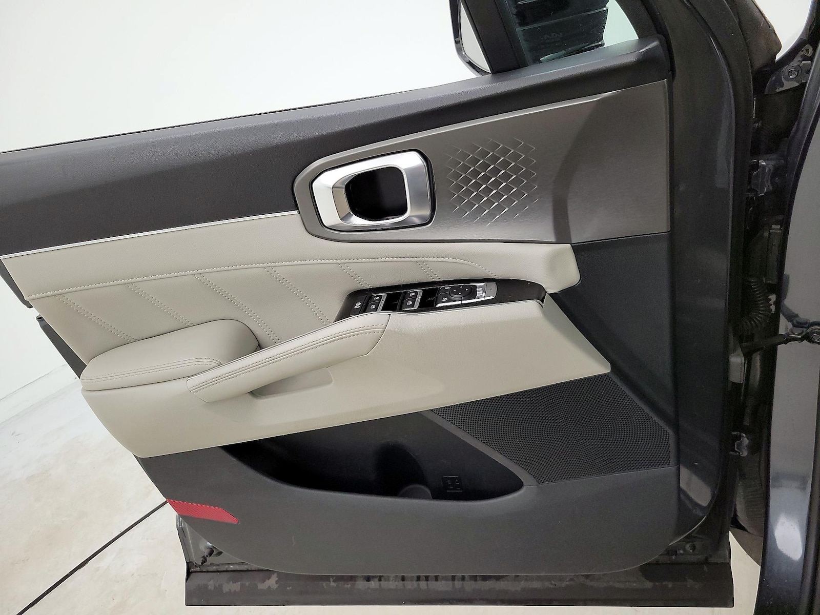 2023 Kia Sorento SX - Photo 13