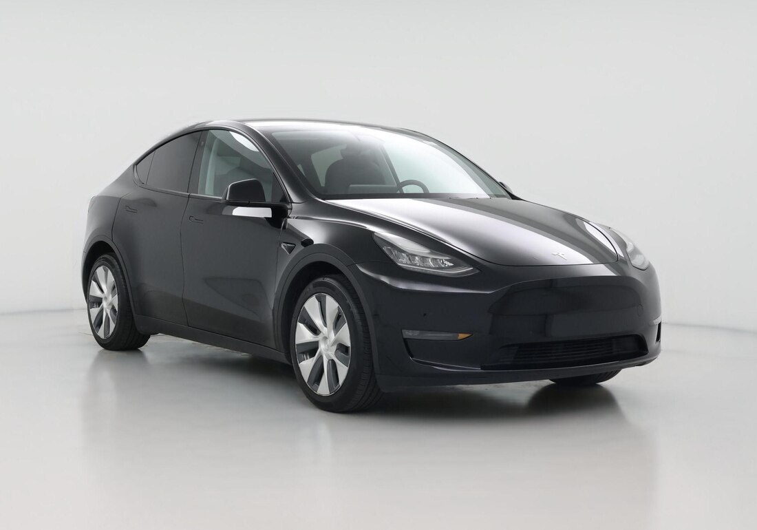 2020 Tesla Model Y Long Range All-Wheel Drive in Black — CarMax photo