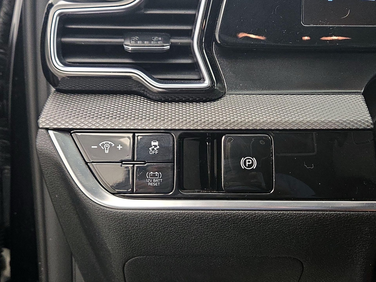 2023 Kia Sportage LX Hybrid - Photo 14