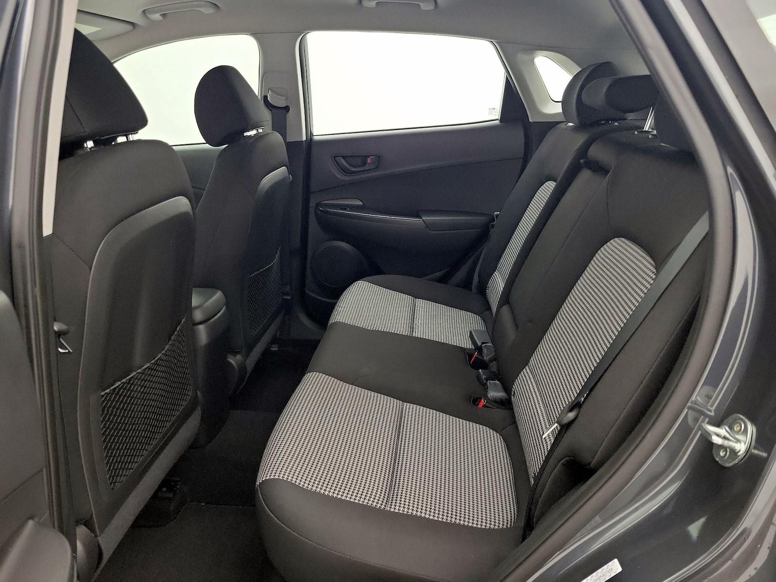 2021 Hyundai Kona SE - Photo 11