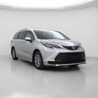 2025 Toyota Sienna LE