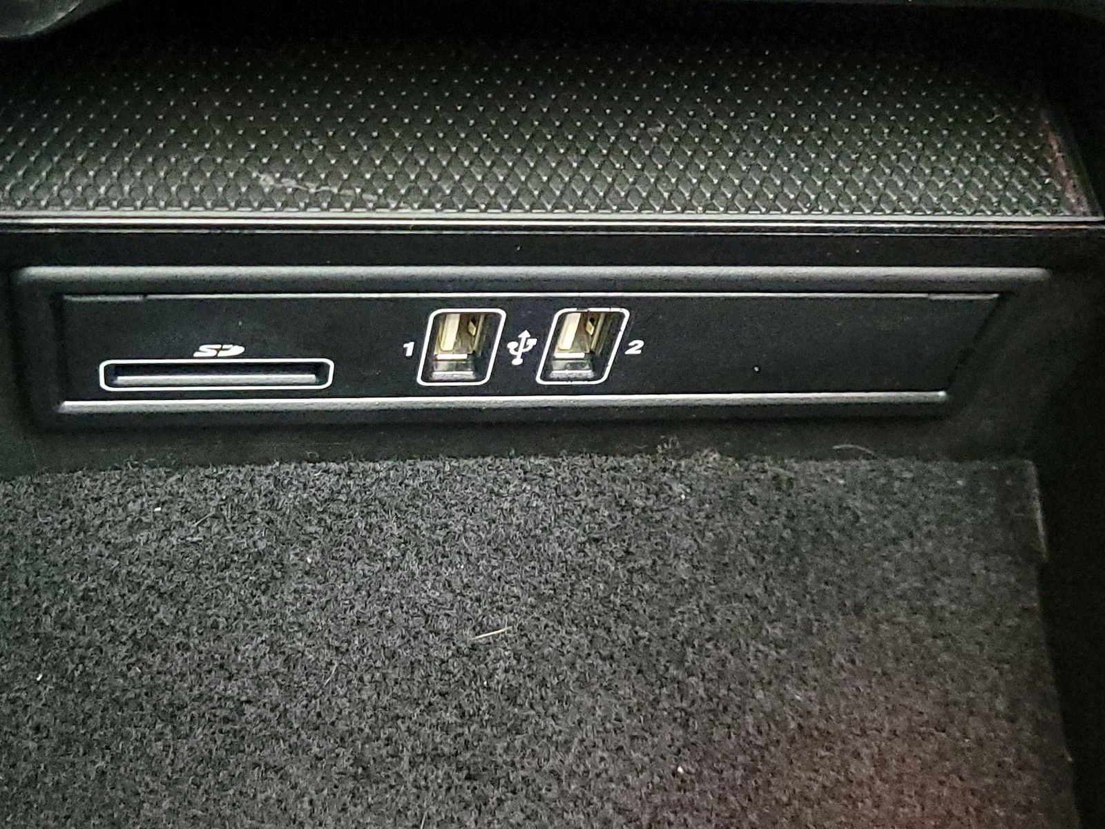 2018 Mercedes-Benz C-Class Sedan C300 - Photo 20