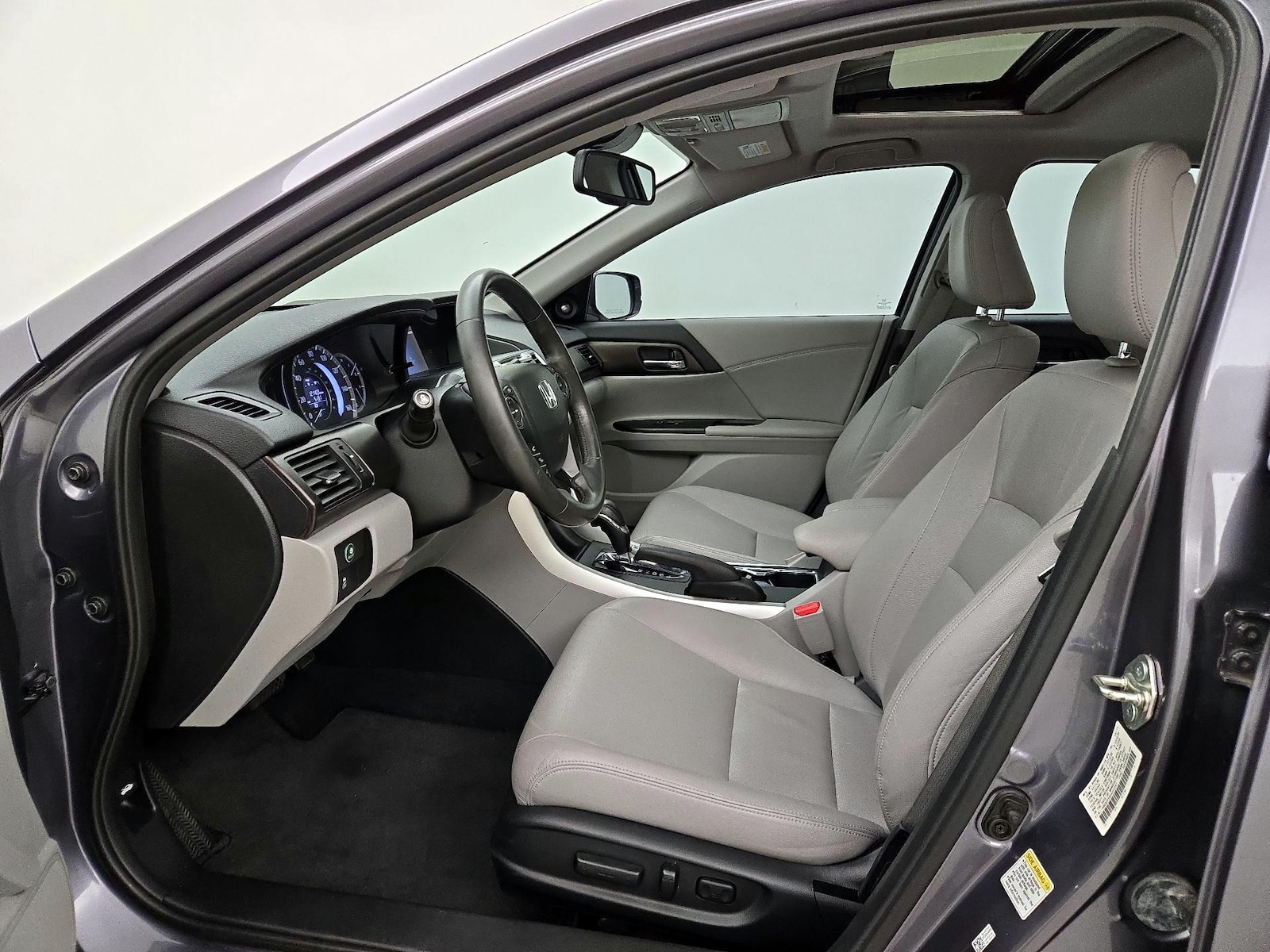 2015 Honda Accord EX-L - Photo 12