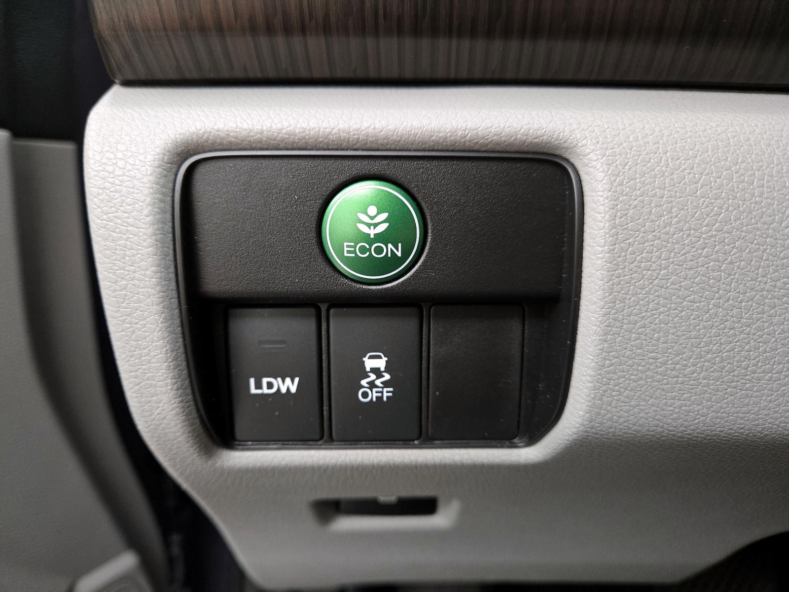 2015 Honda Accord EX-L - Photo 14