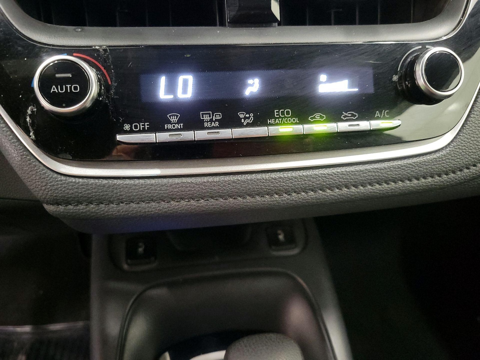 2022 Toyota Corolla XSE - Photo 17