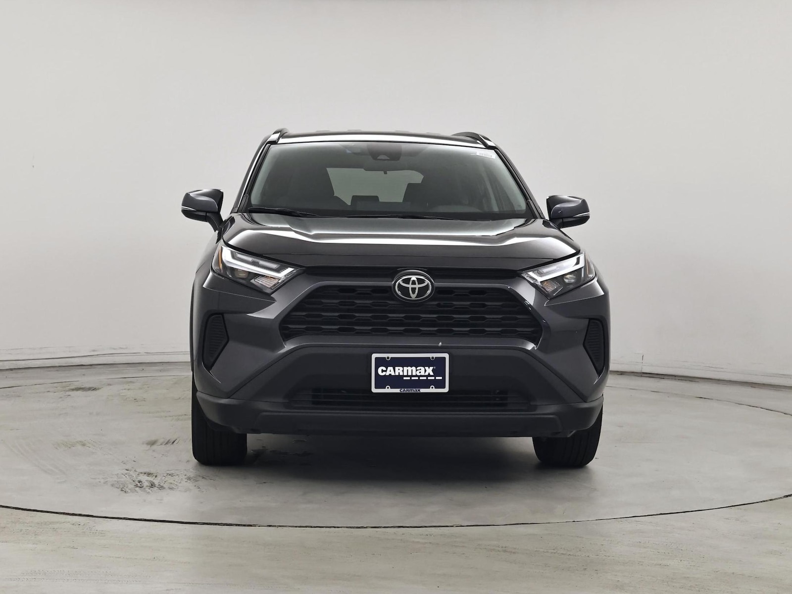 2024 Toyota RAV4 XLE - Photo 6