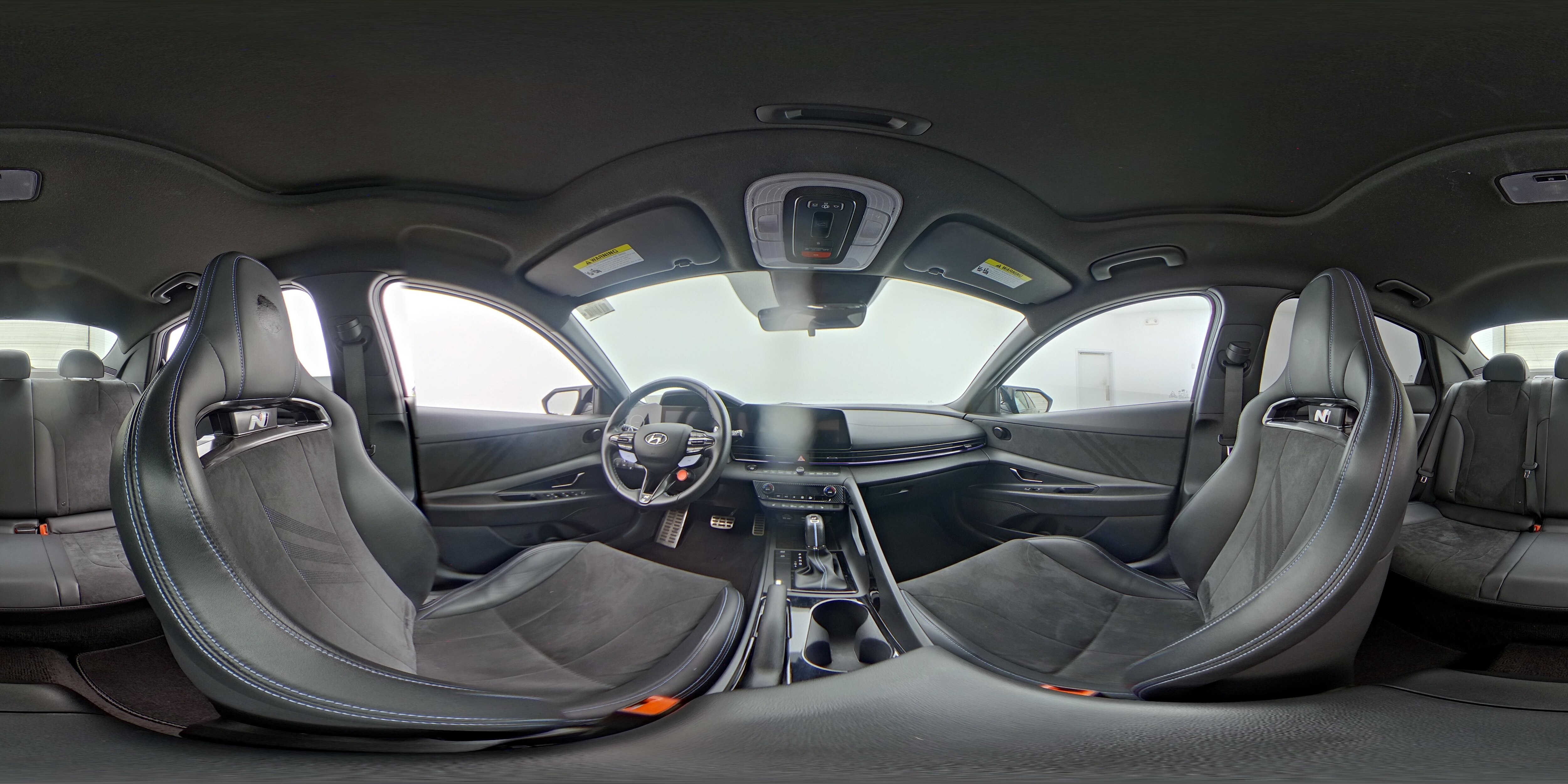 2022 Hyundai Elantra N - Photo 25