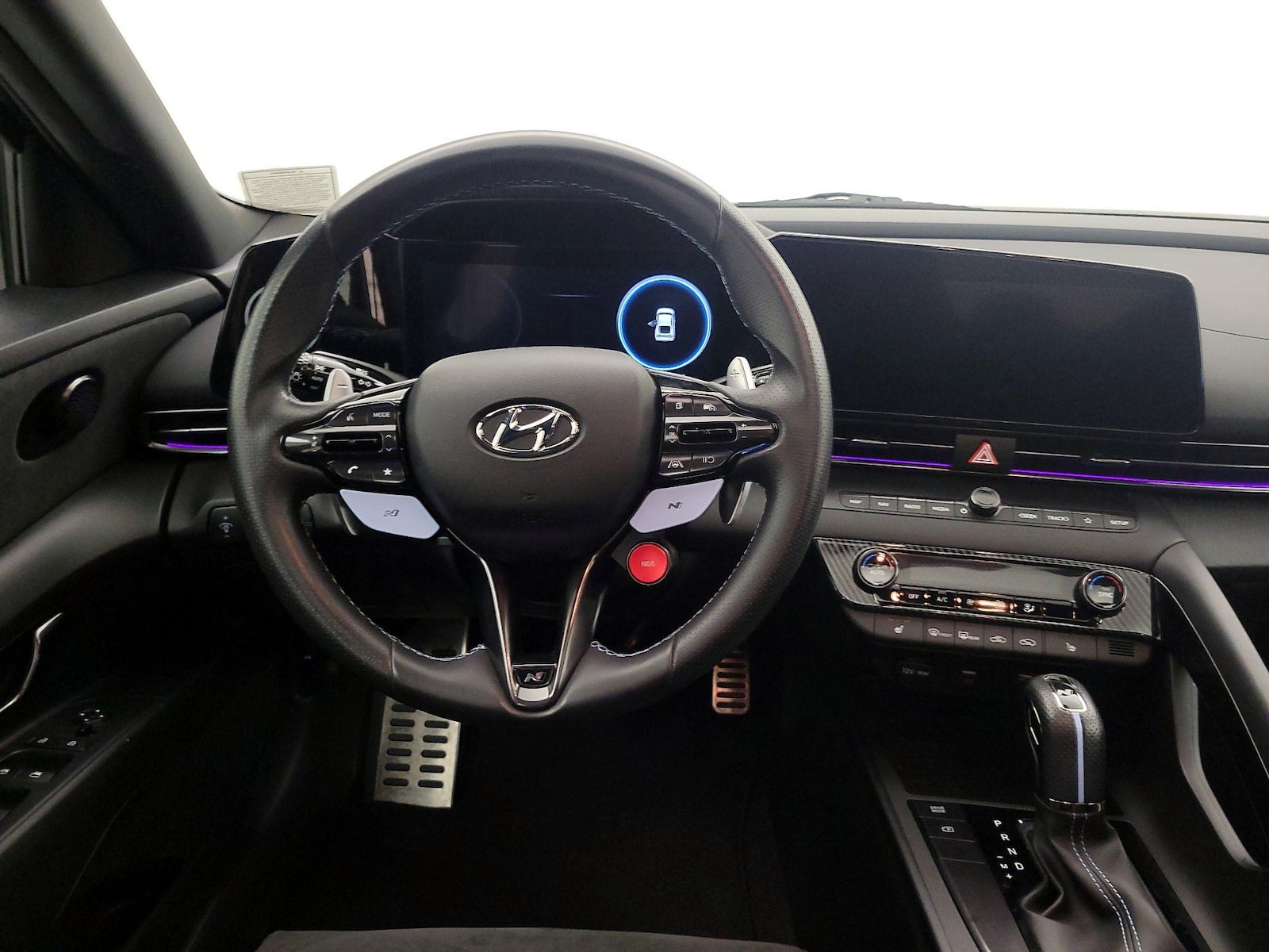 2022 Hyundai Elantra N - Photo 11