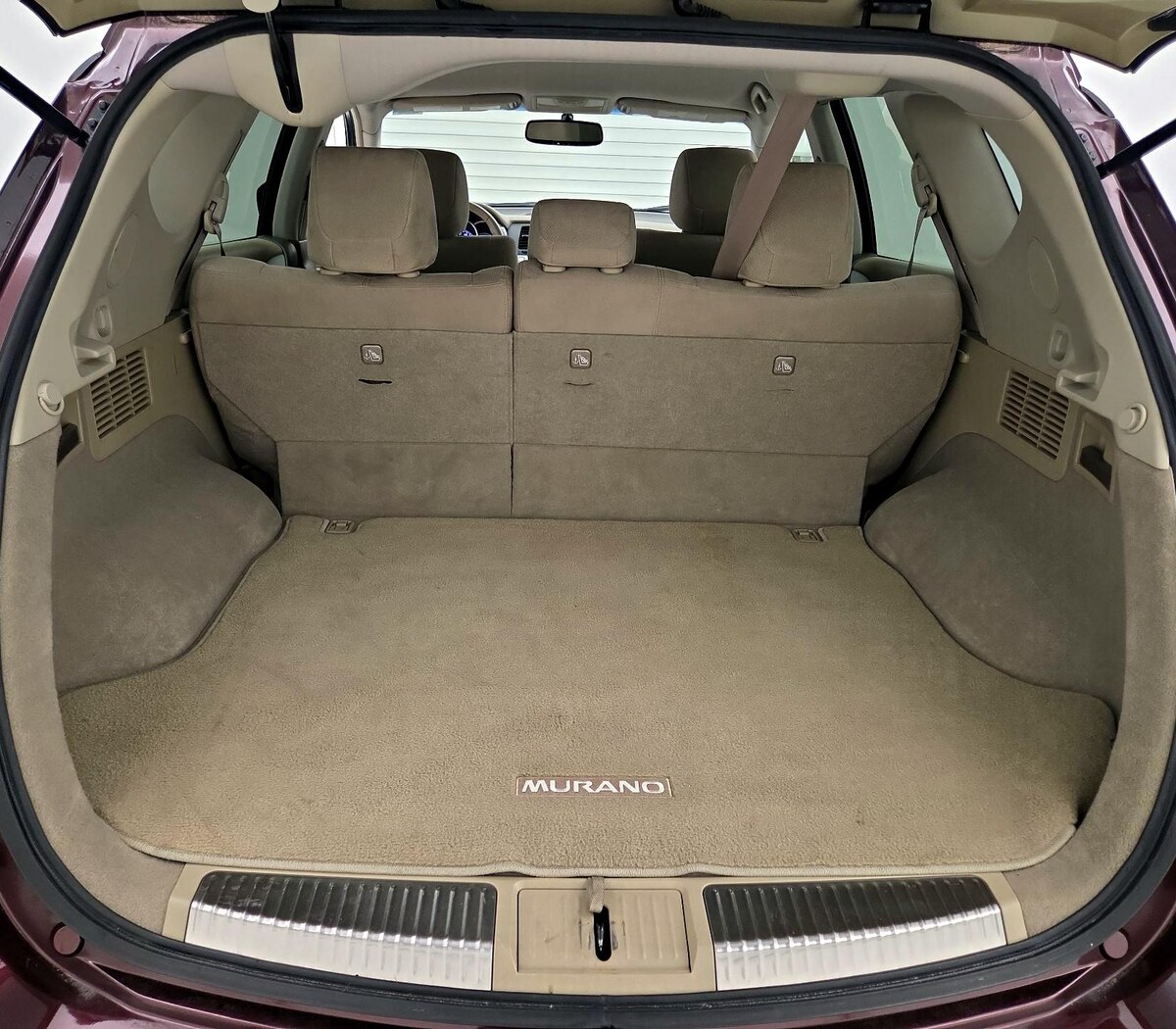 Trunk/Cargo (Seats Up)