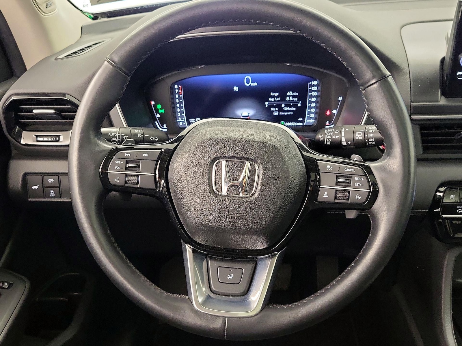 2024 Honda Pilot Elite - Photo 11