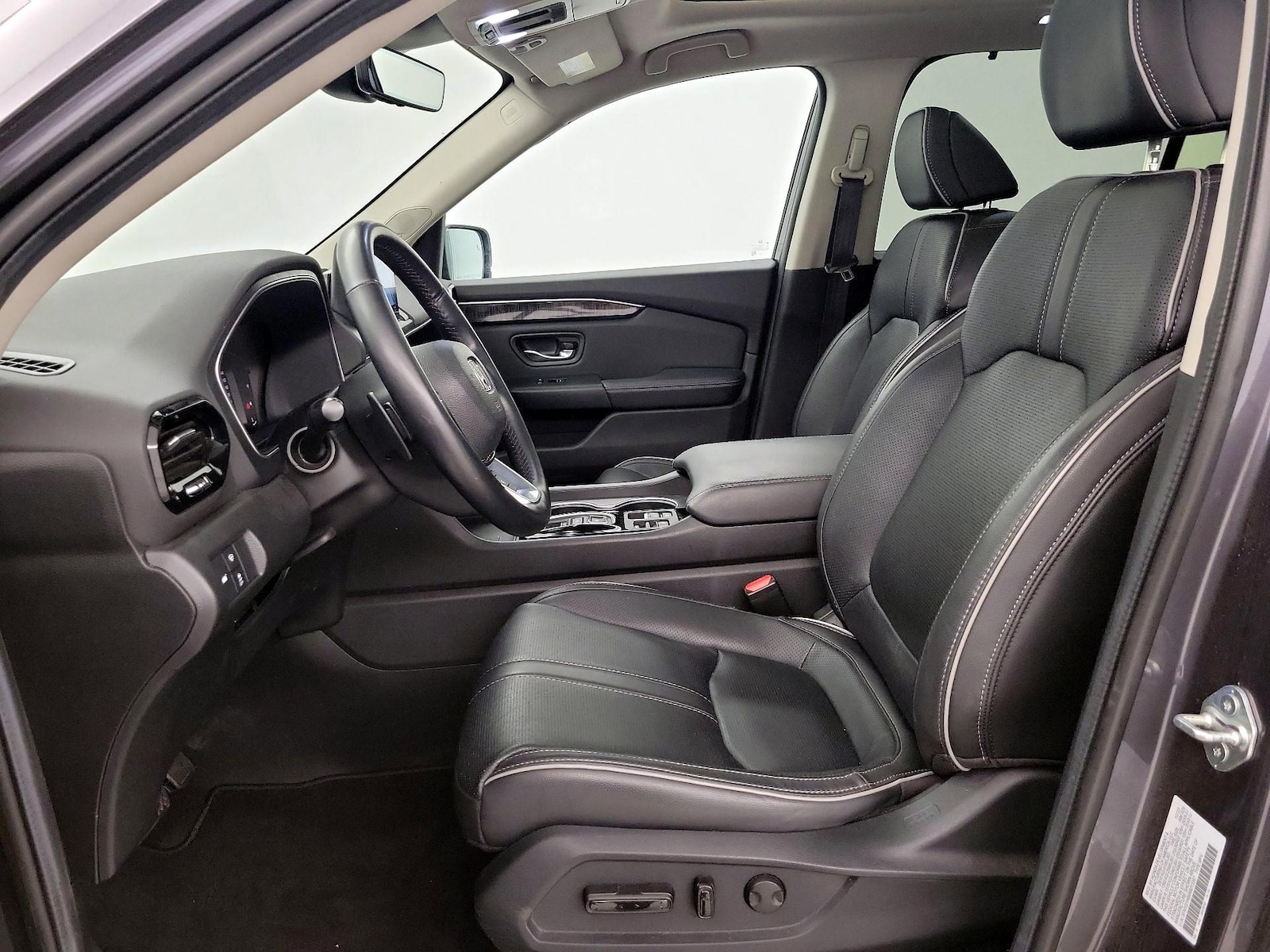 2024 Honda Pilot Elite - Photo 12