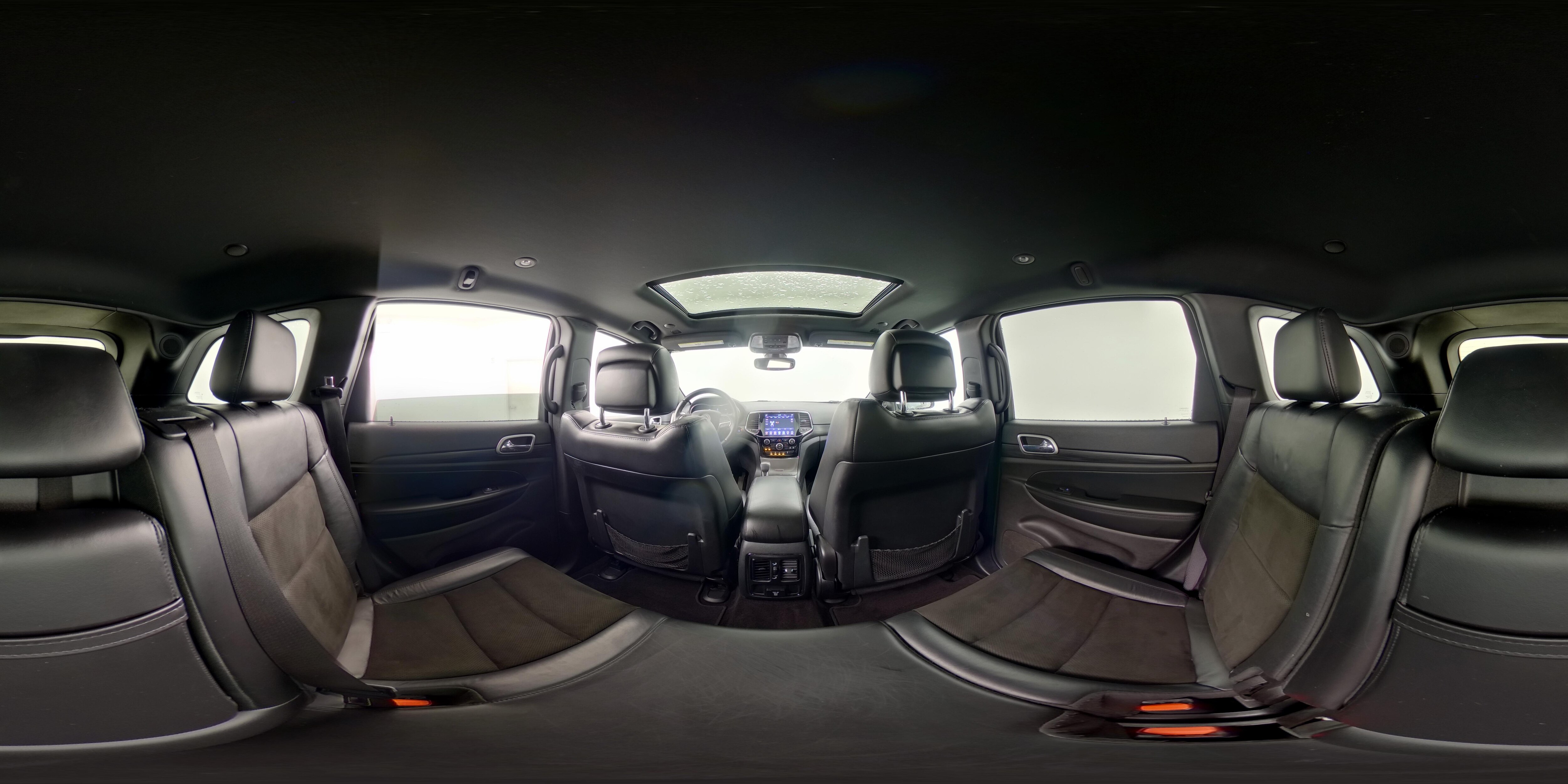 2019 Jeep Grand Cherokee Altitude - Photo 27