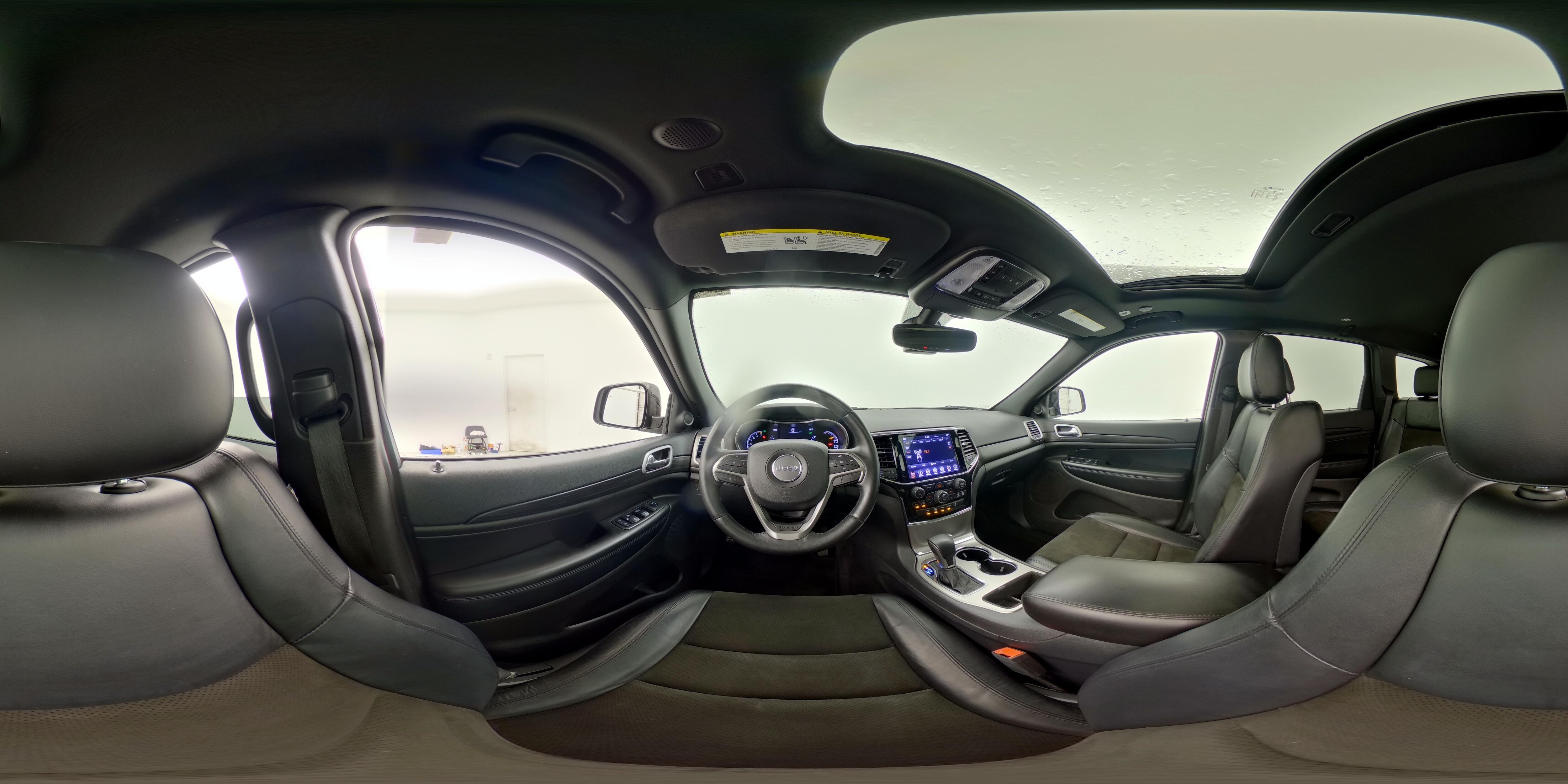 2019 Jeep Grand Cherokee Altitude - Photo 28