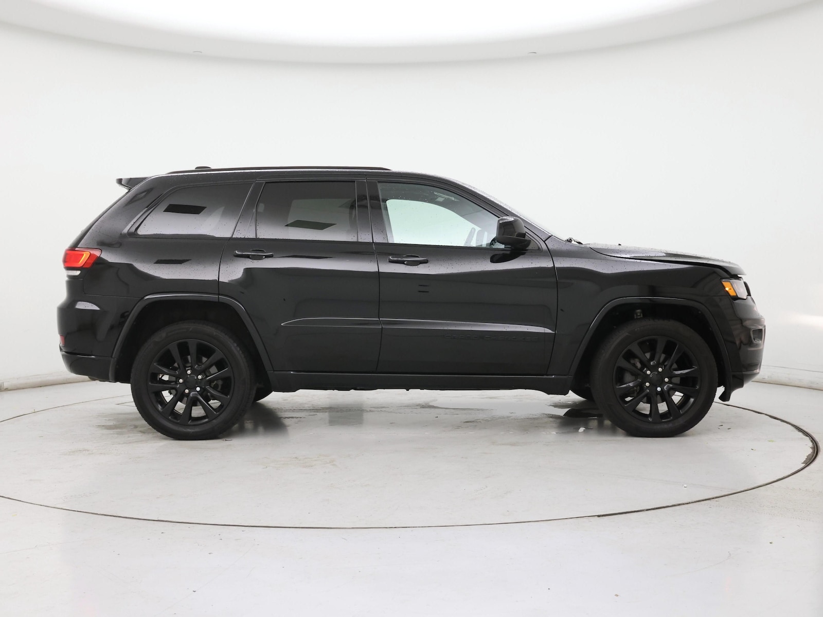2019 Jeep Grand Cherokee Altitude - Photo 8