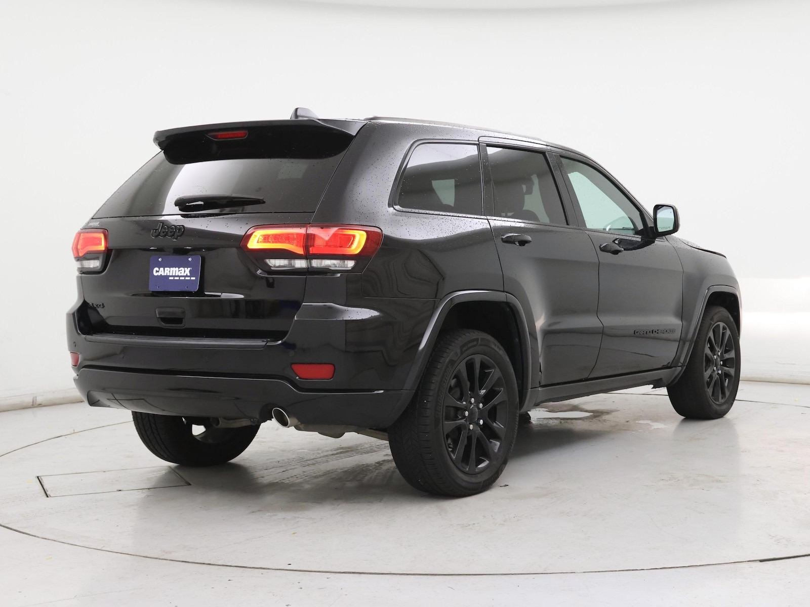 2019 Jeep Grand Cherokee Altitude - Photo 9