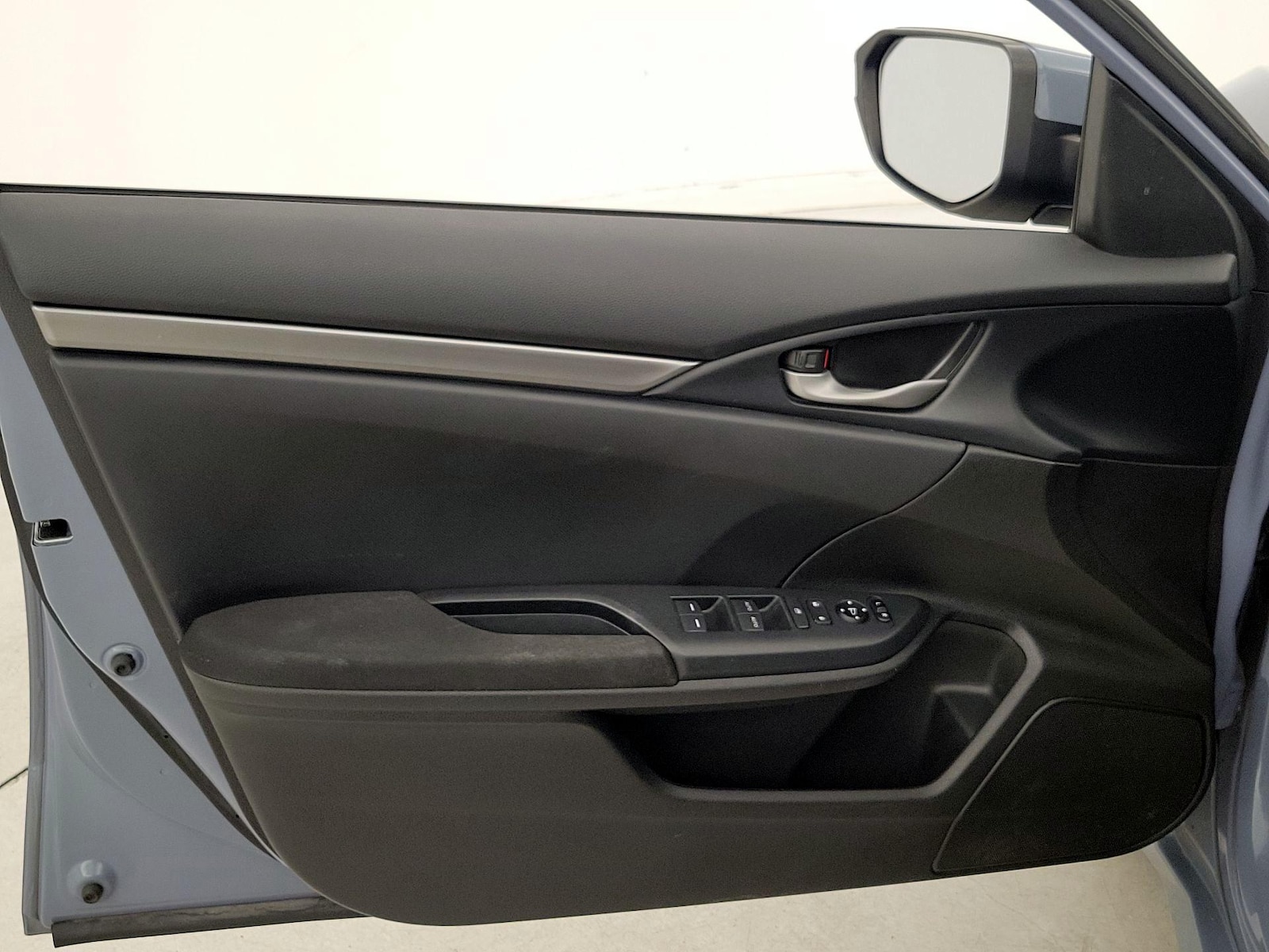 2019 Honda Civic Hatchback LX - Photo 13