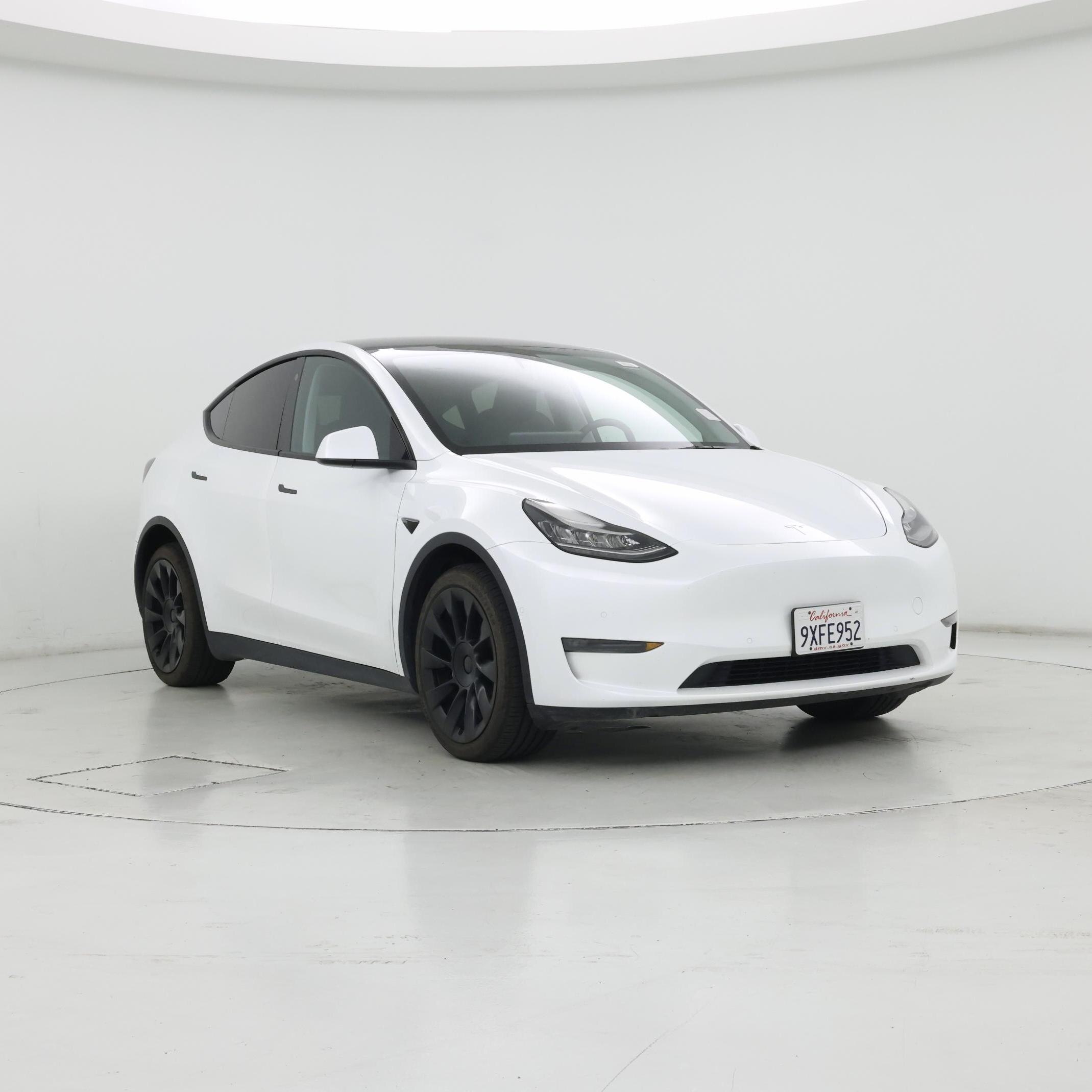 White 2022 Tesla Model Y SUV / Crossover All-Wheel Drive Automatic