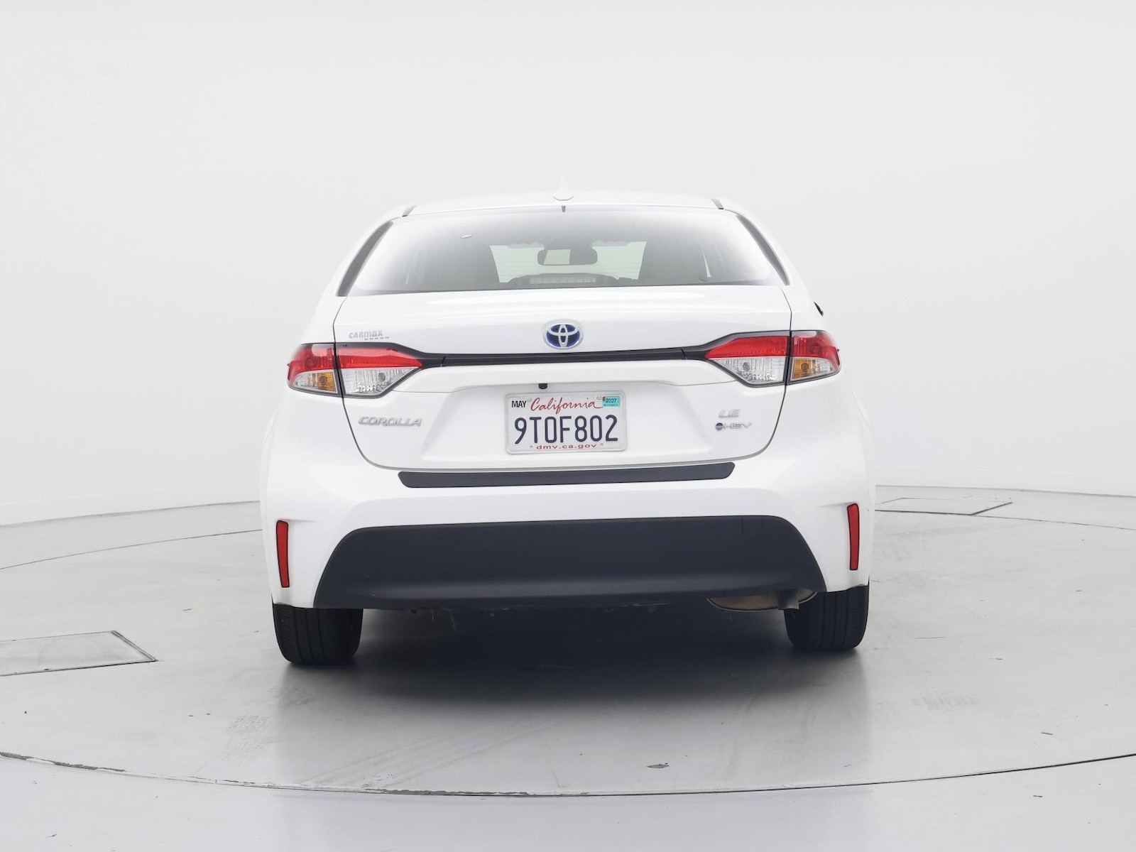 2025 Toyota Corolla LE - Photo 7