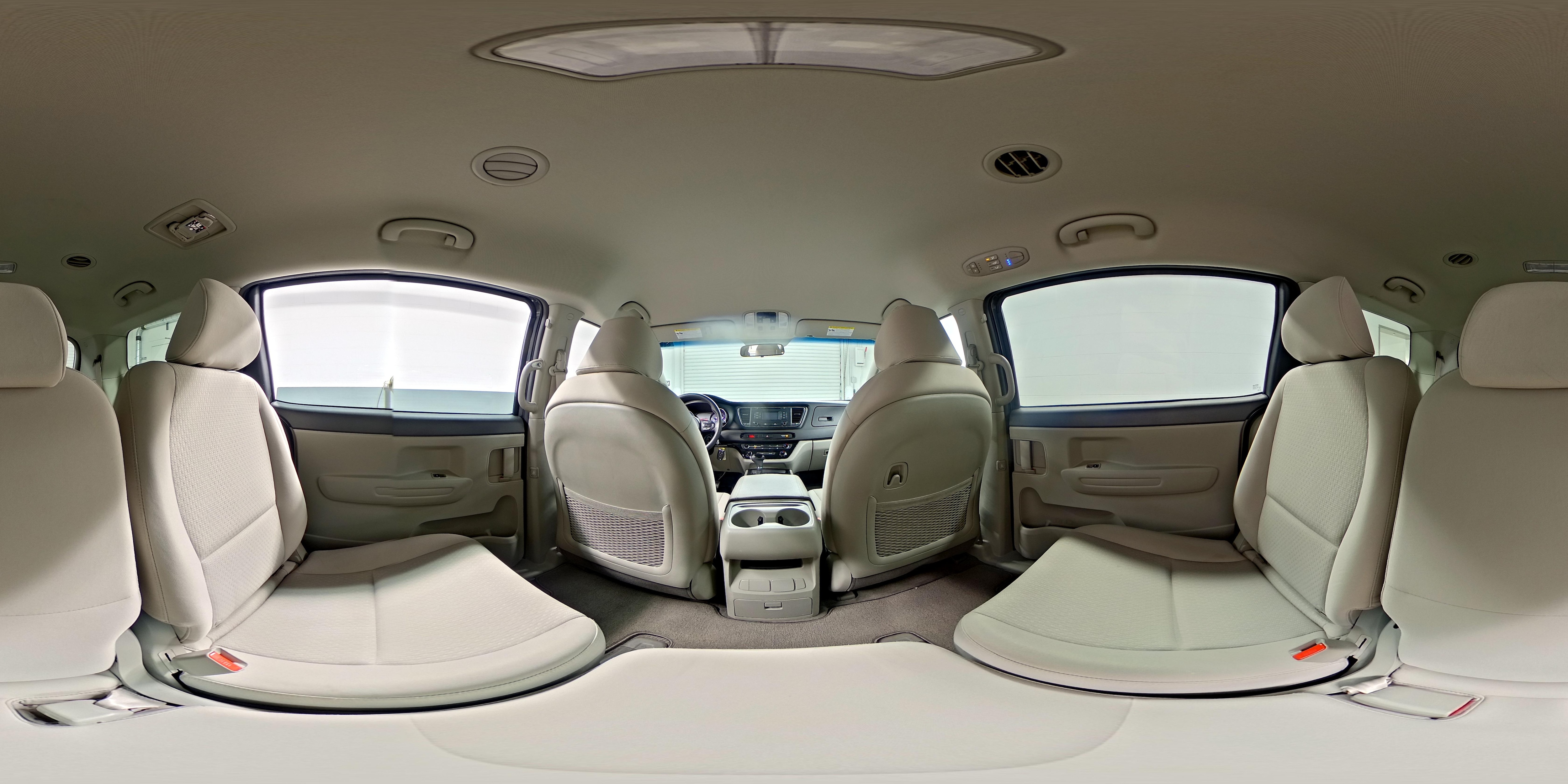 2017 Kia Sedona LX - Photo 26