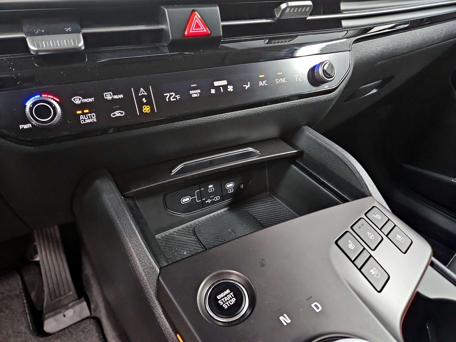 2026 Kia Sportage SX Prestige Hybrid - Photo 18