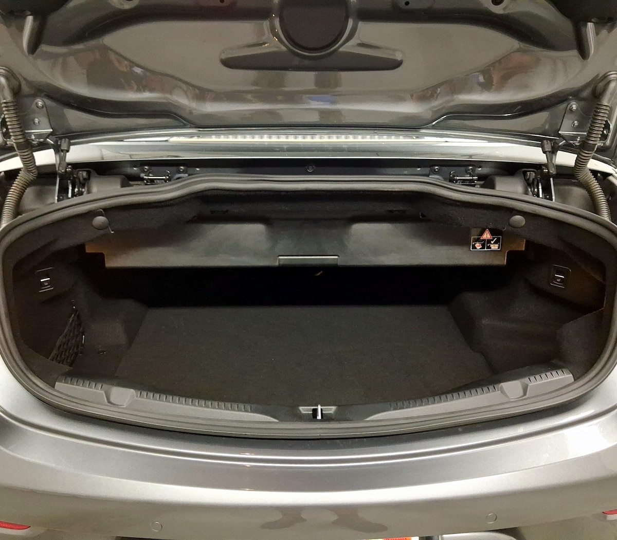 Trunk/Cargo (Seats Up)