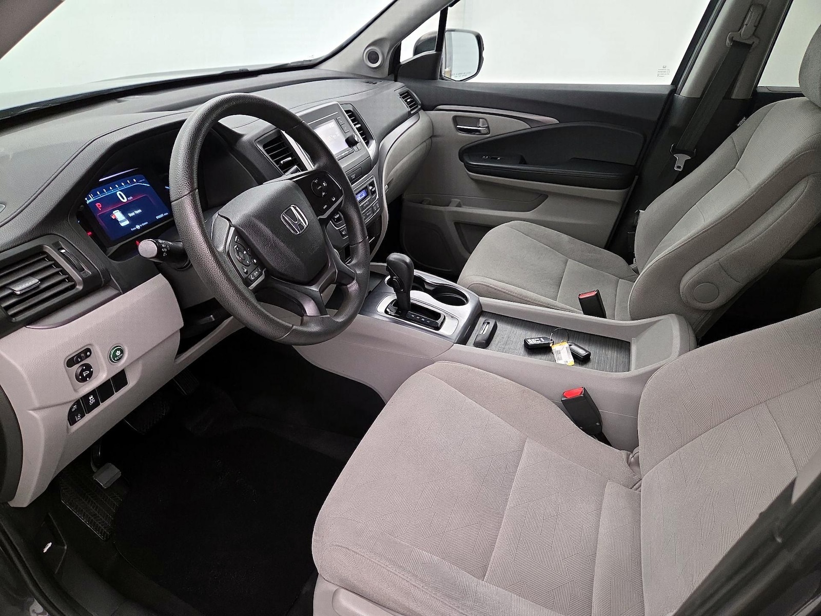 2019 Honda Pilot LX - Photo 12