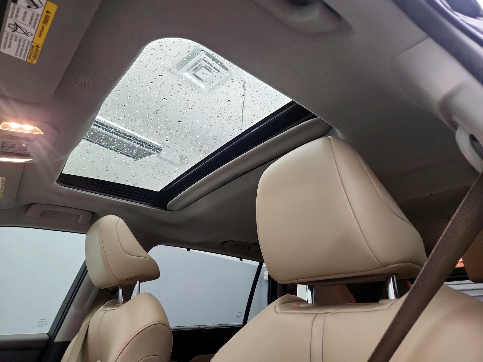 Sunroof(s) & Overhead Airbags