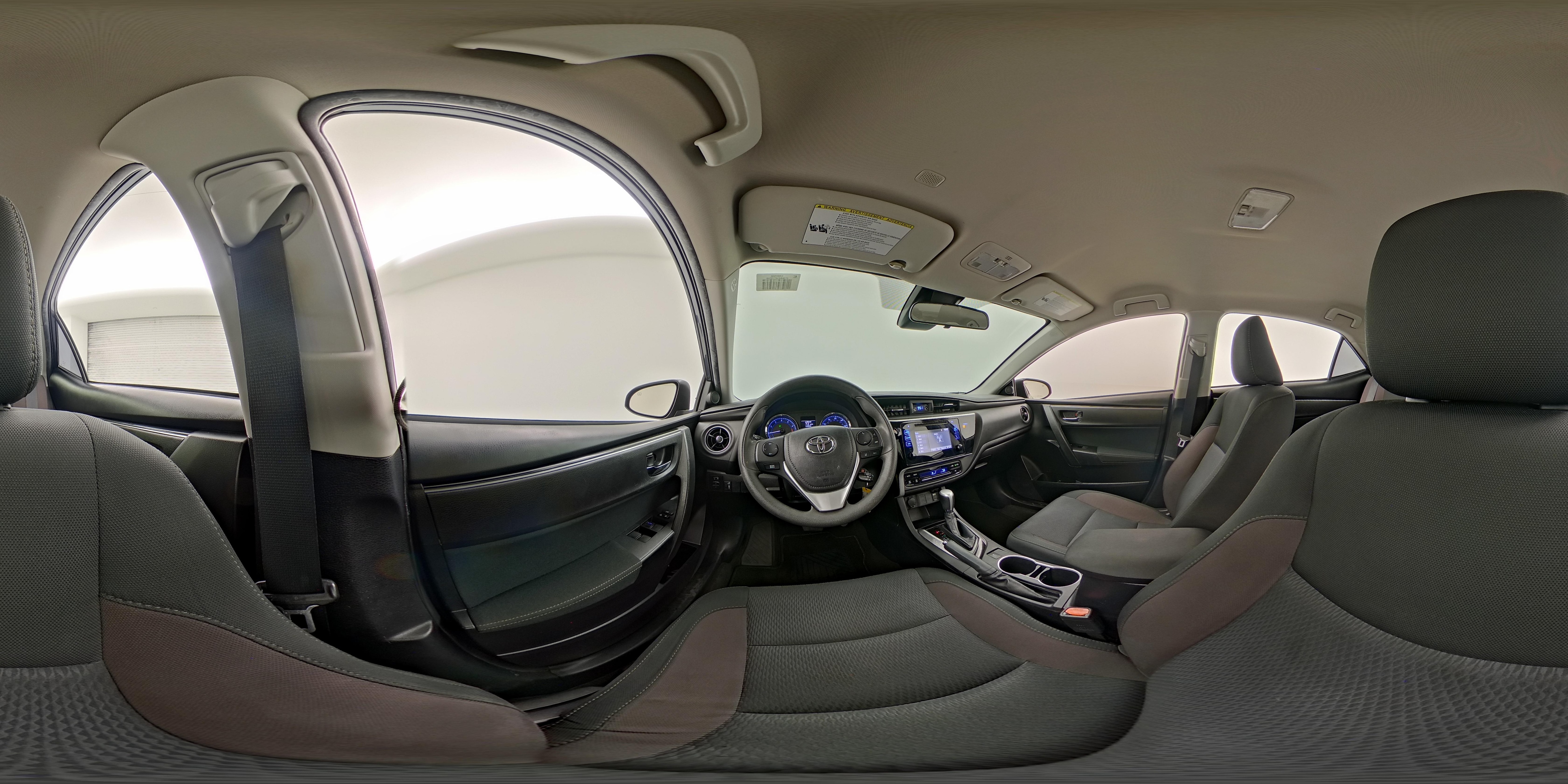 2019 Toyota Corolla LE - Photo 26