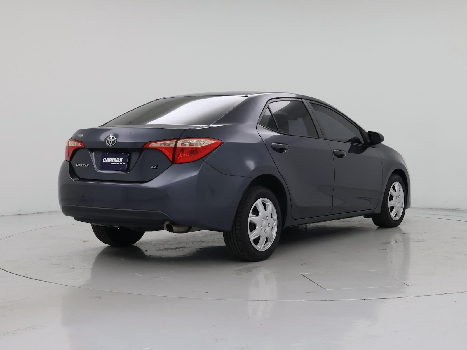 2019 Toyota Corolla LE - Photo 9