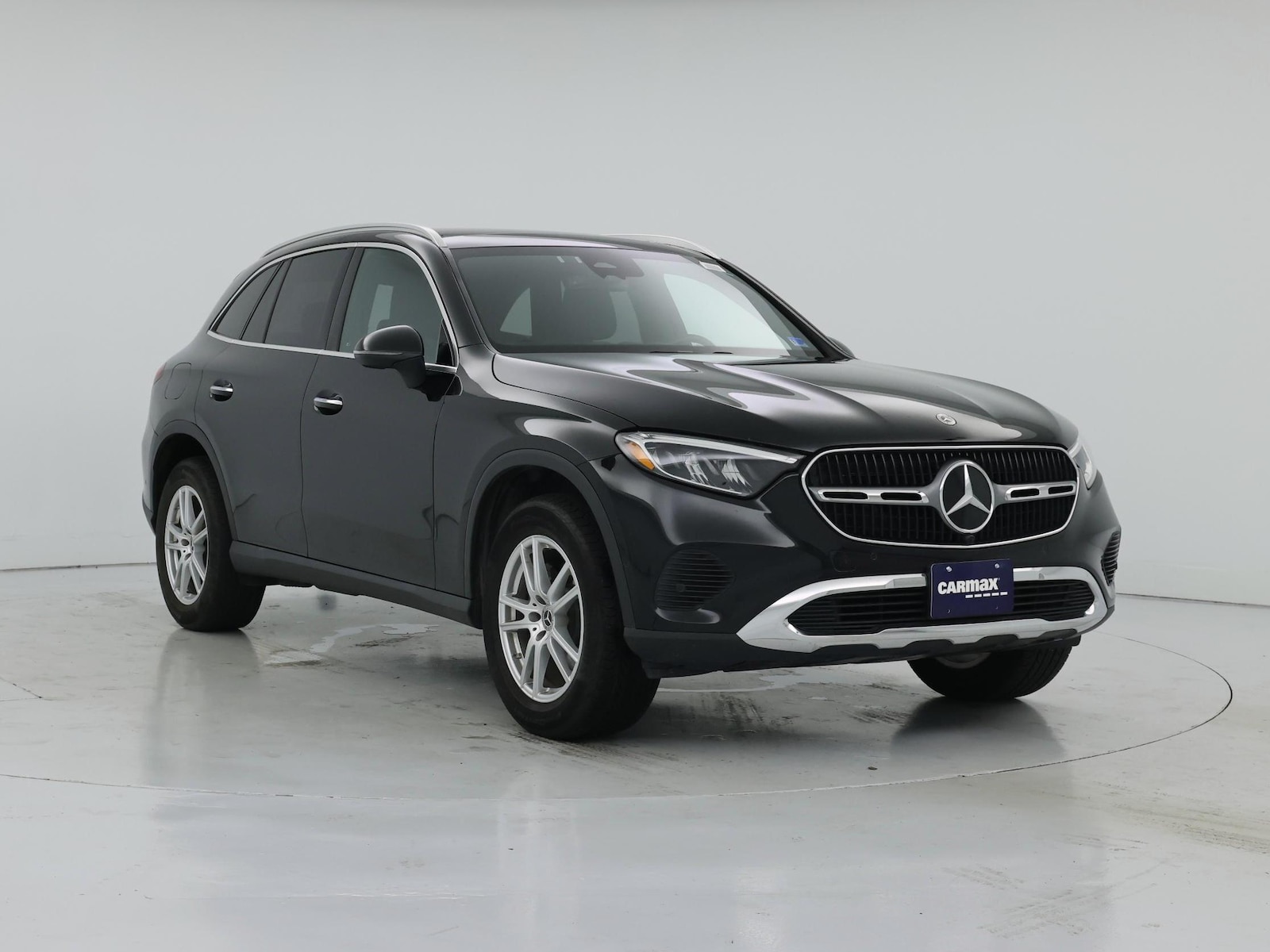 2023 Mercedes-Benz GLC GLC 300 - Photo 2