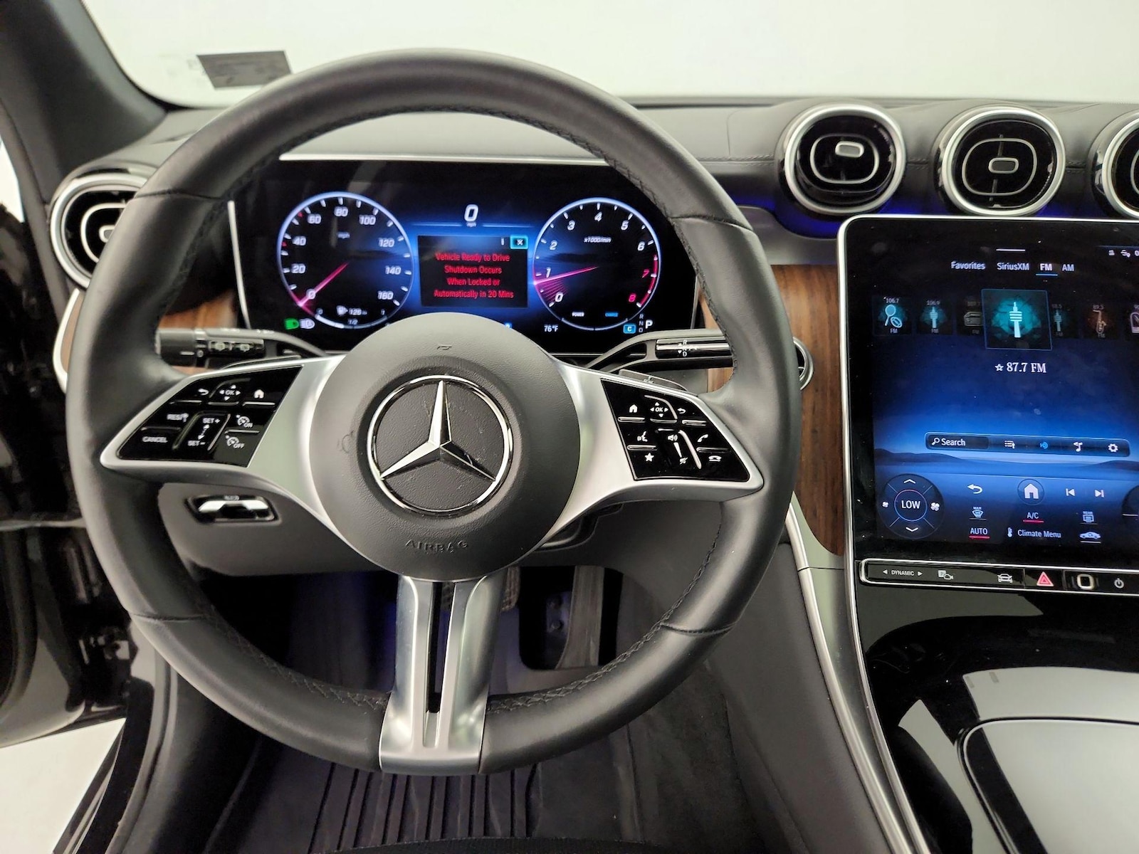 2023 Mercedes-Benz GLC GLC 300 - Photo 11