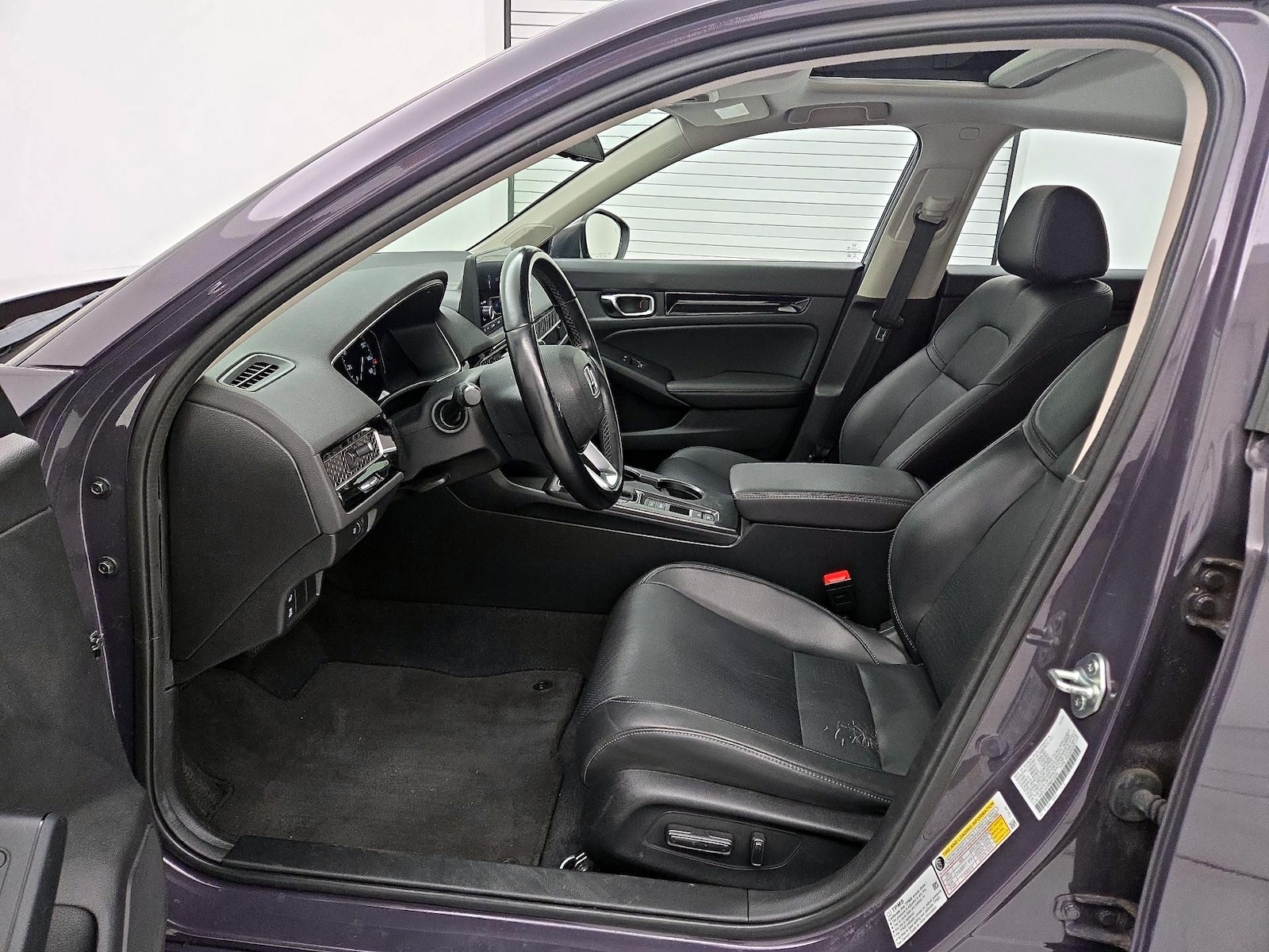 2022 Honda Civic Hatchback EX-L - Photo 12