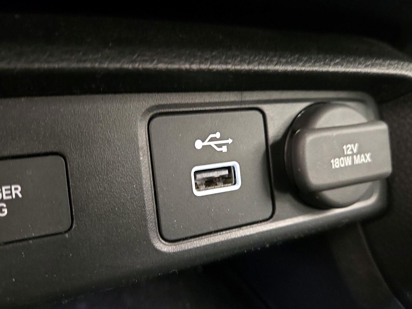 2022 Honda Civic Hatchback EX-L - Photo 19