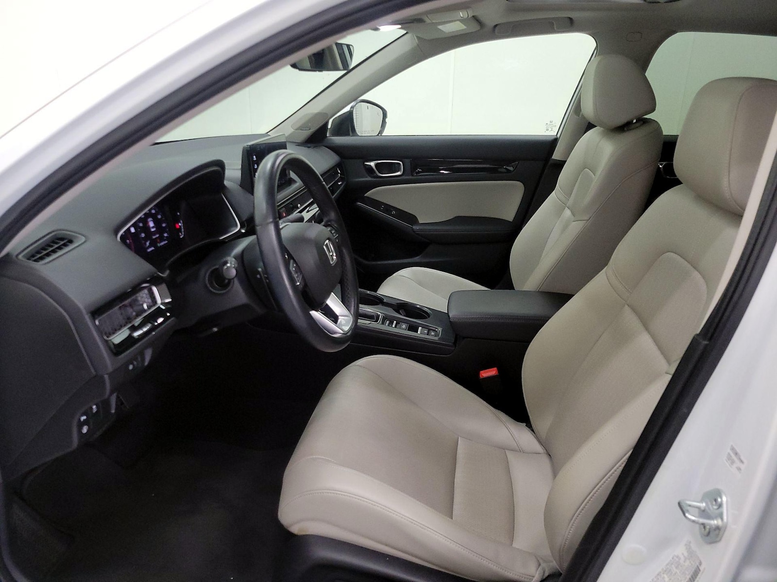 2022 Honda Civic Touring - Photo 12