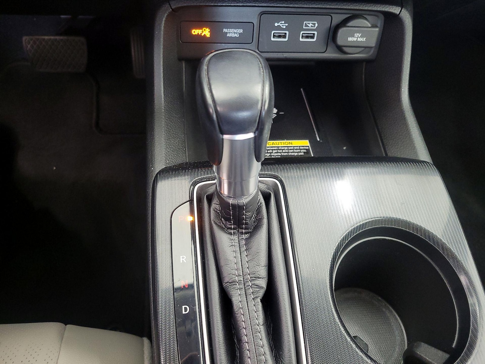2022 Honda Civic Touring - Photo 19
