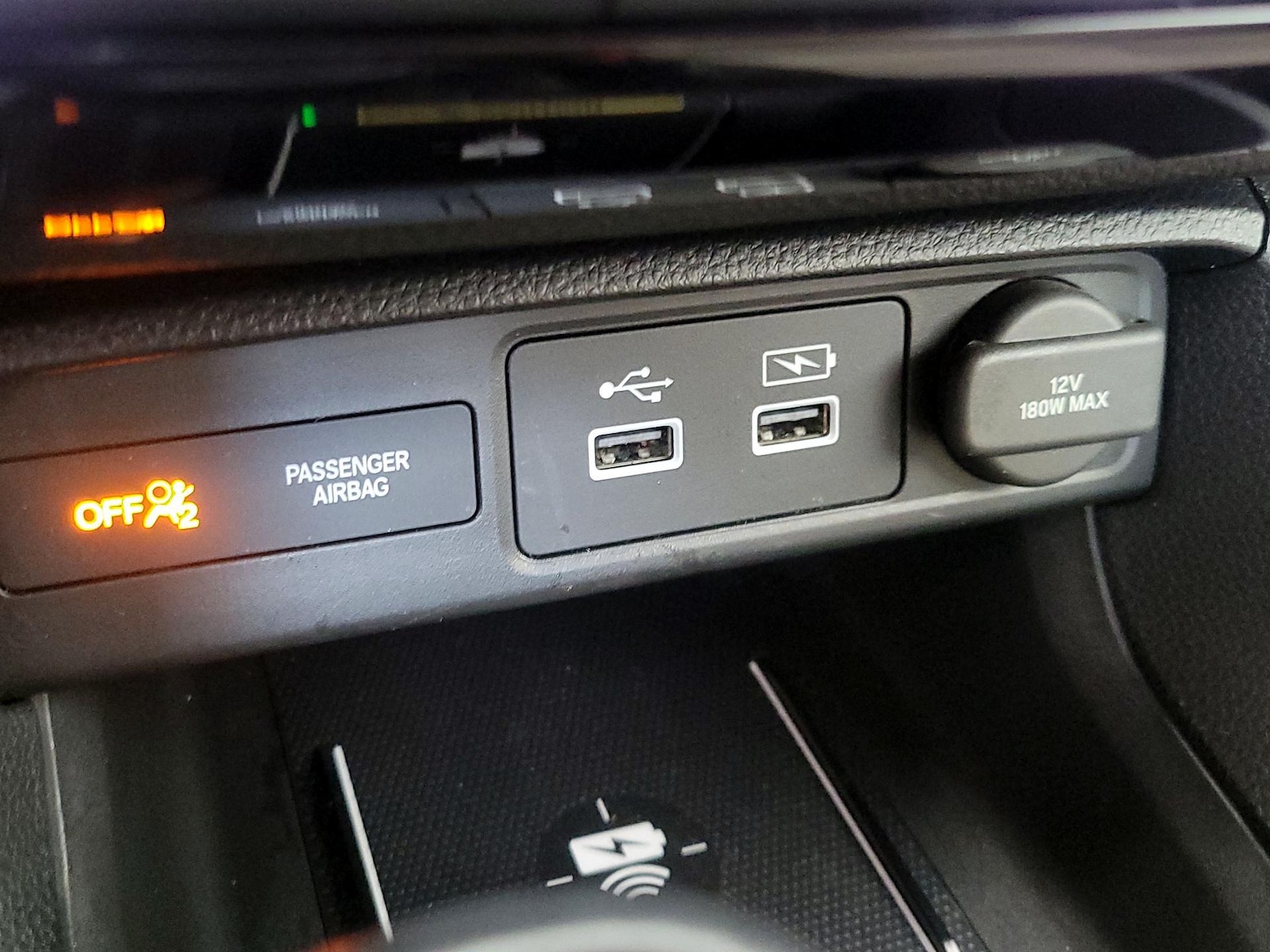 2022 Honda Civic Touring - Photo 20
