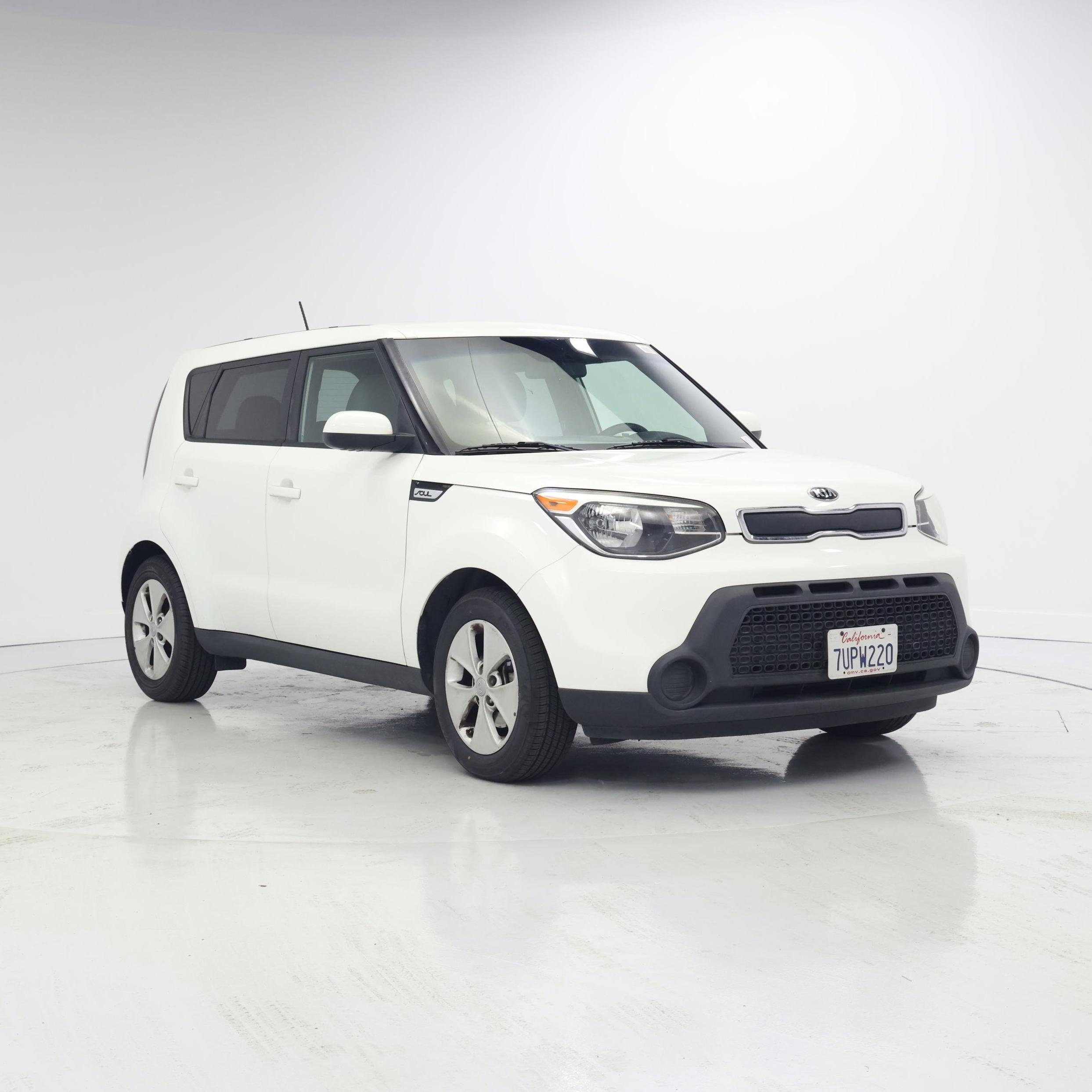 White 2016 Kia Soul Wagon  Automatic