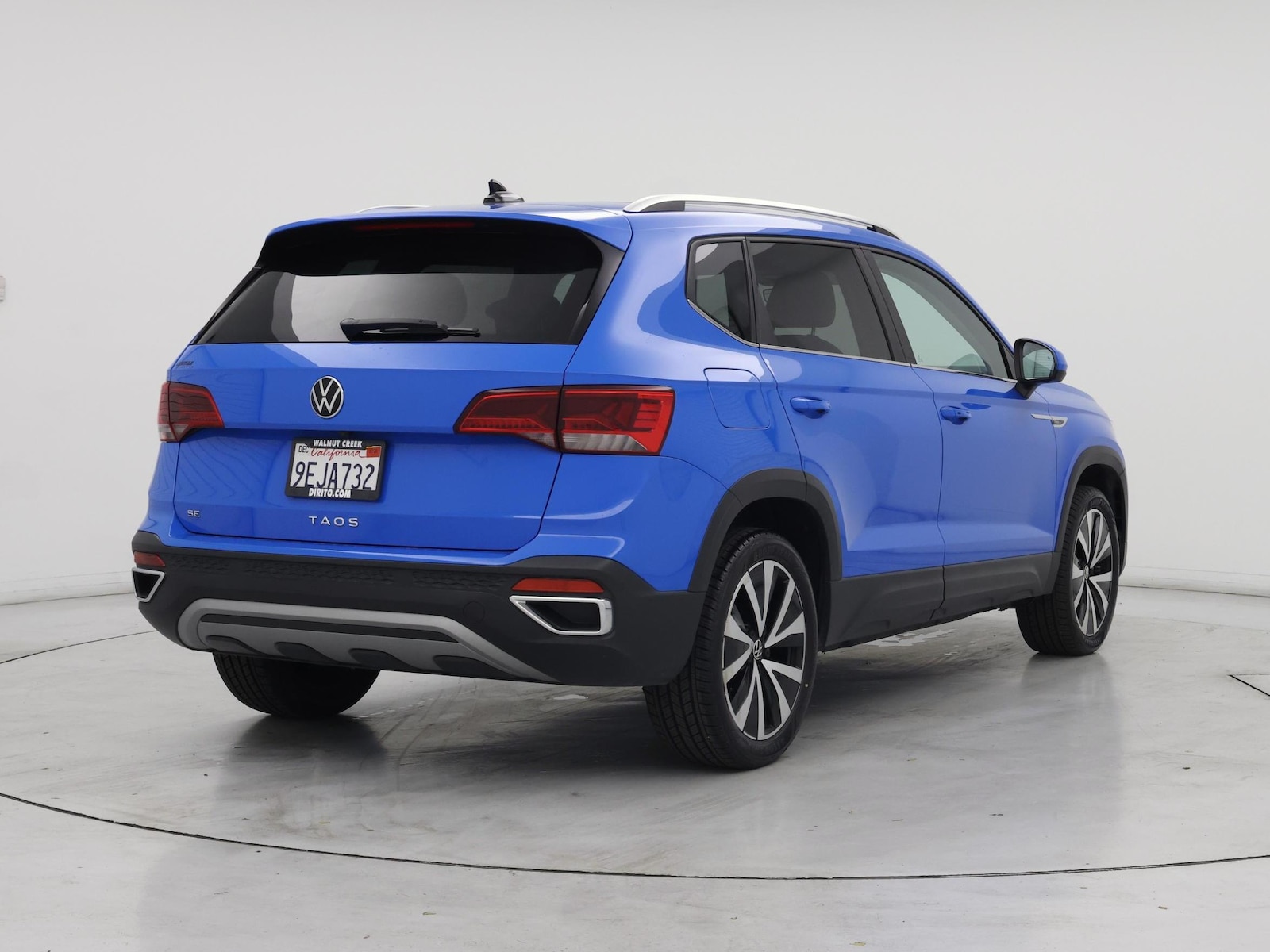 2023 Volkswagen Taos SE - Photo 9